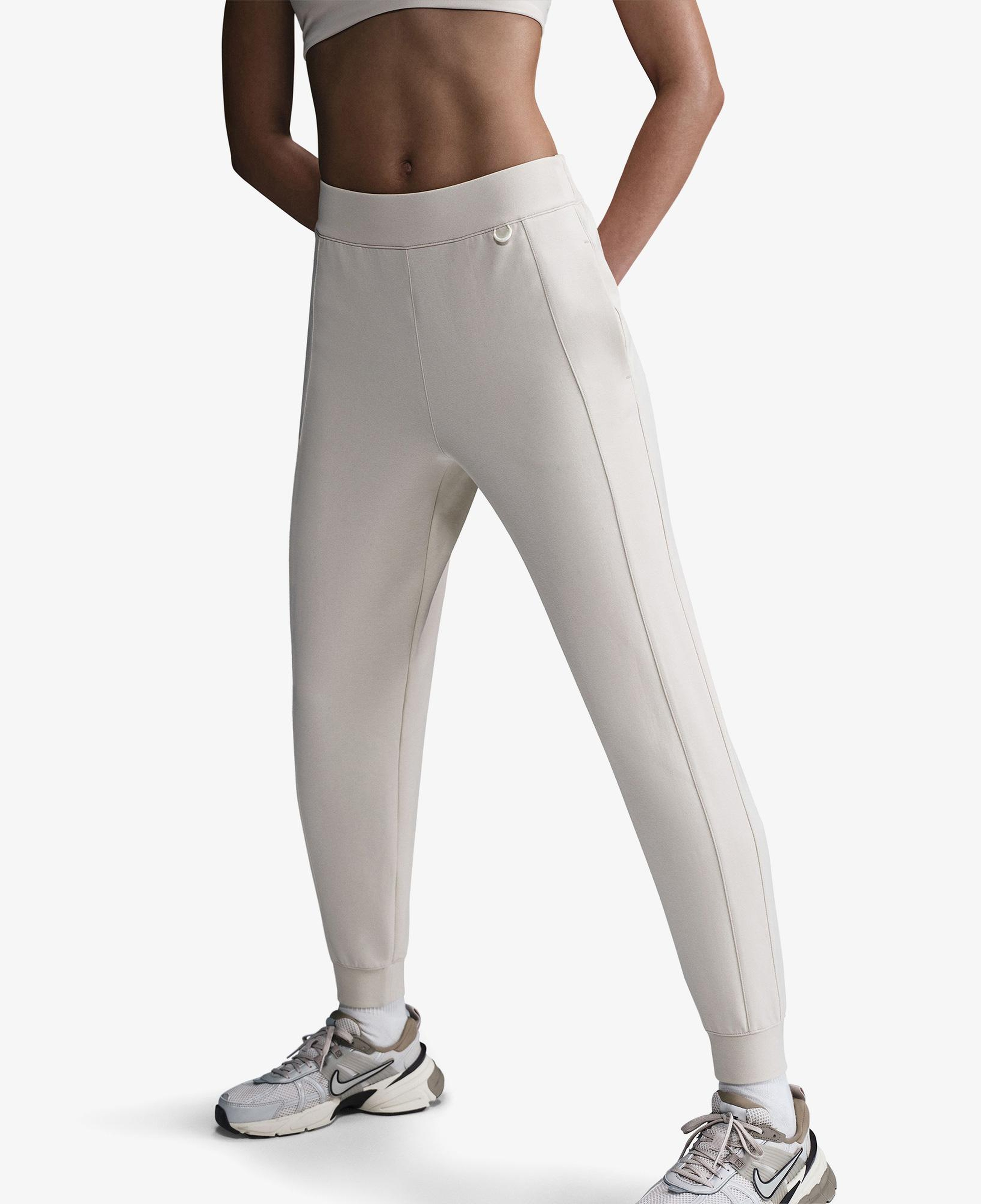 Nike Dri-Fit Jogger Kadın Bej Eşofman Altı