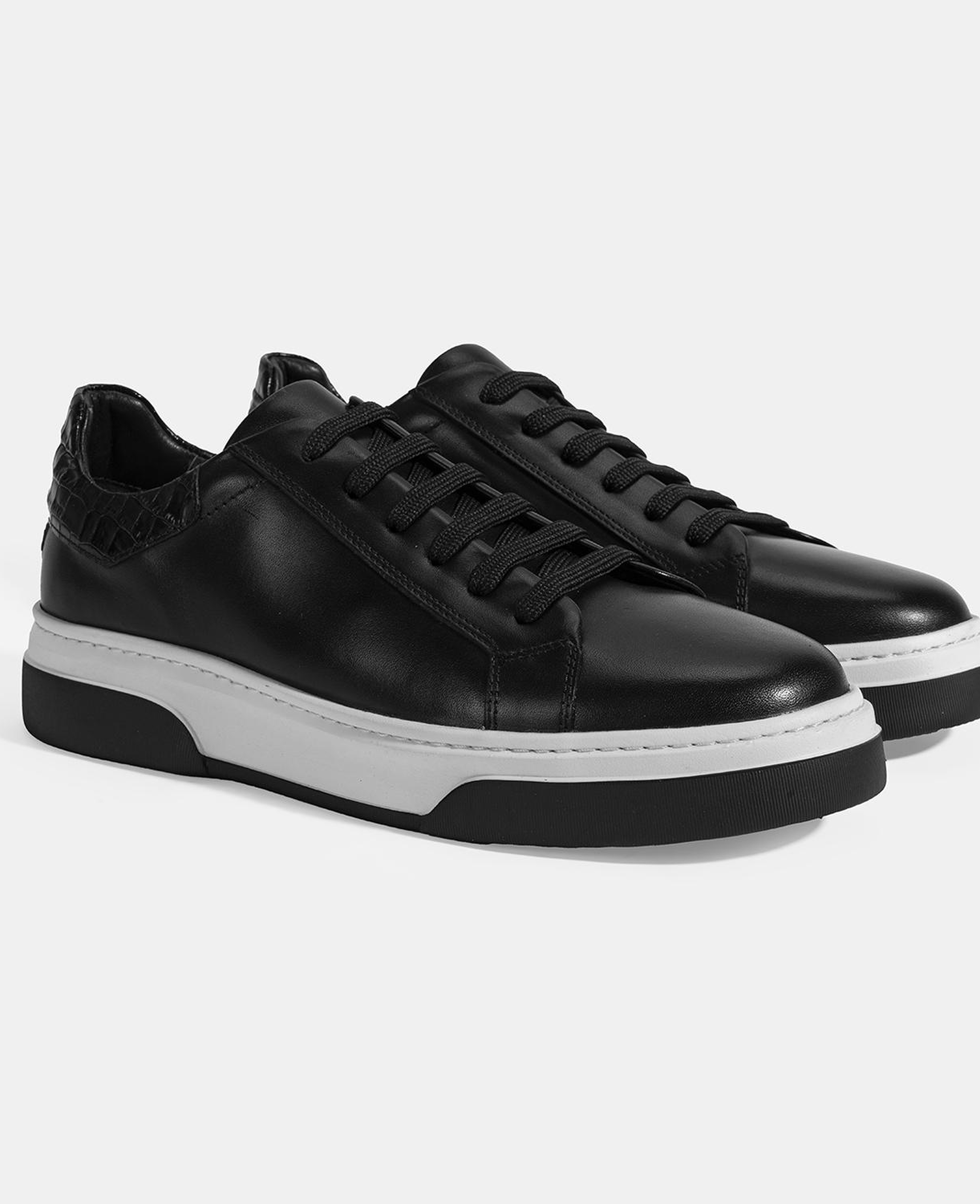 Erkek Siyah Bağcıklı Deri Spor Ayakkabı