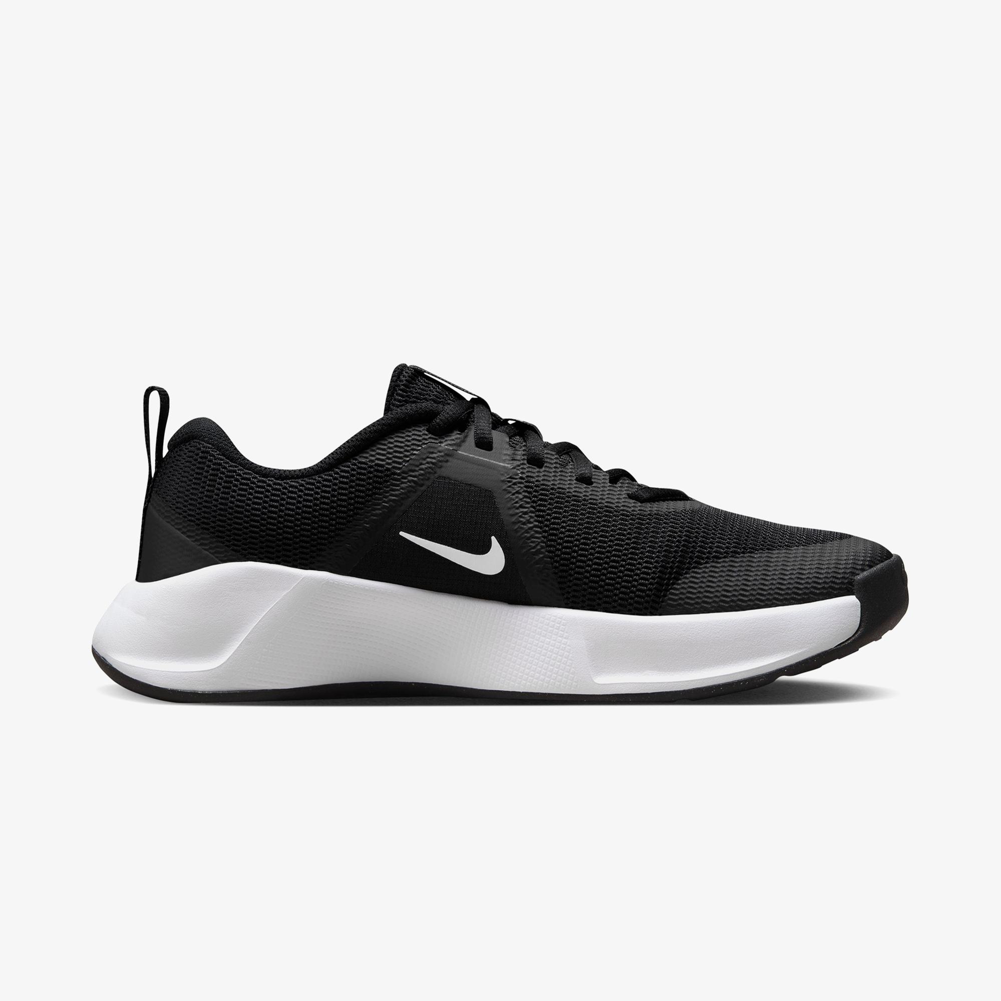 Nike MC Trainer 3 Kadın Siyah Spor Ayakkabı