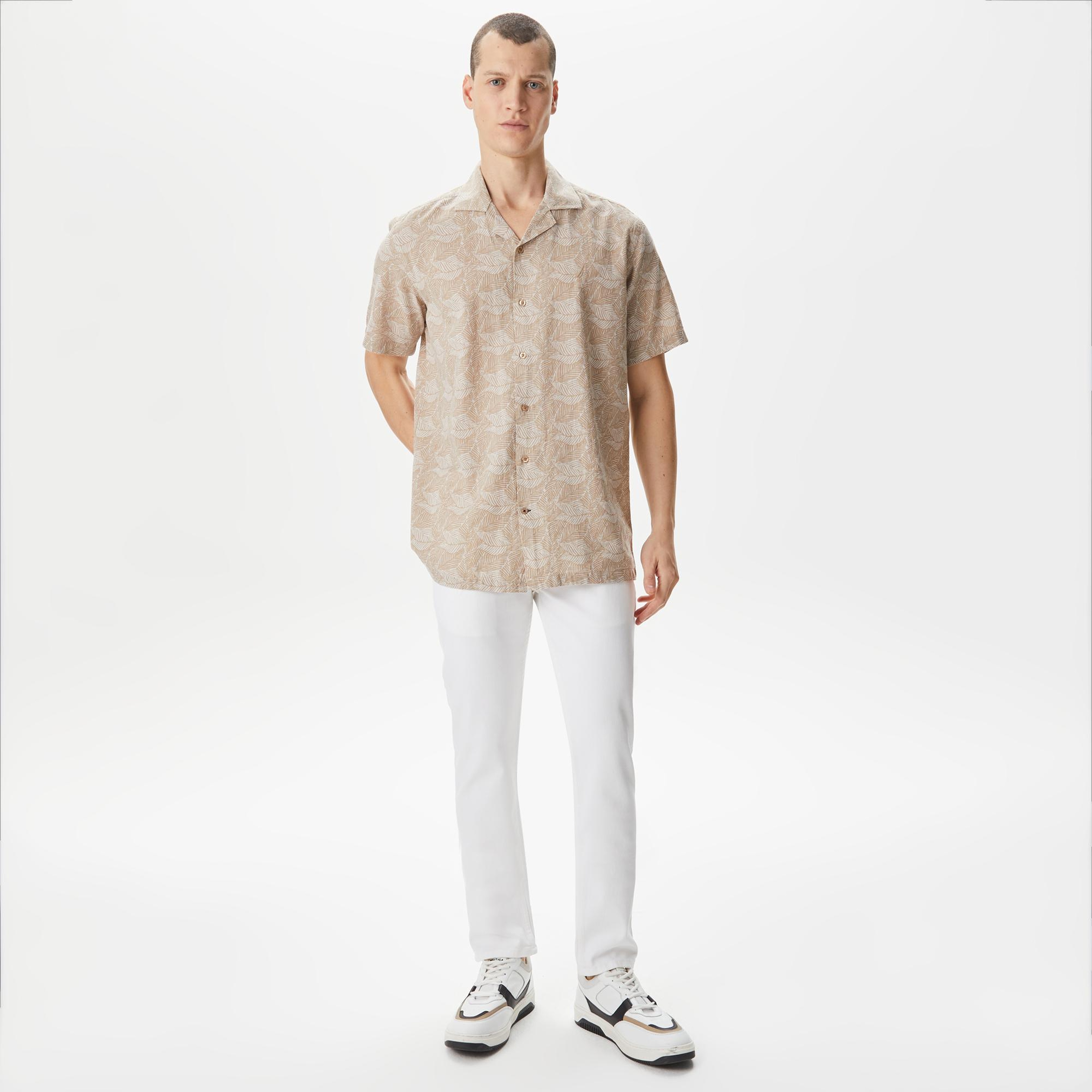 Nautica Erkek Bej Classic Fit Kısa Kollu Desenli Keten Gömlek