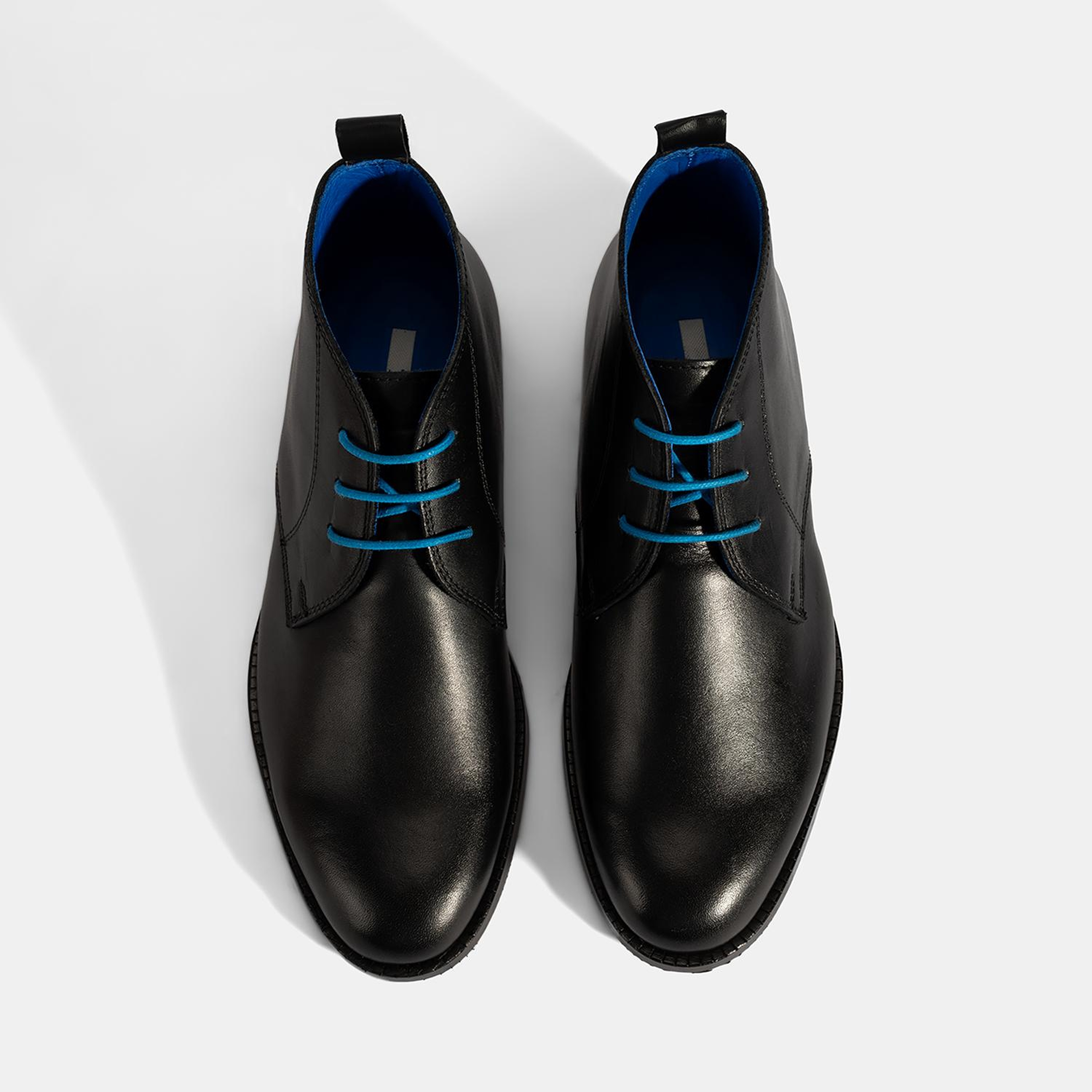 Kadın Siyah Mavi Bağcık Detaylı Deri Bot