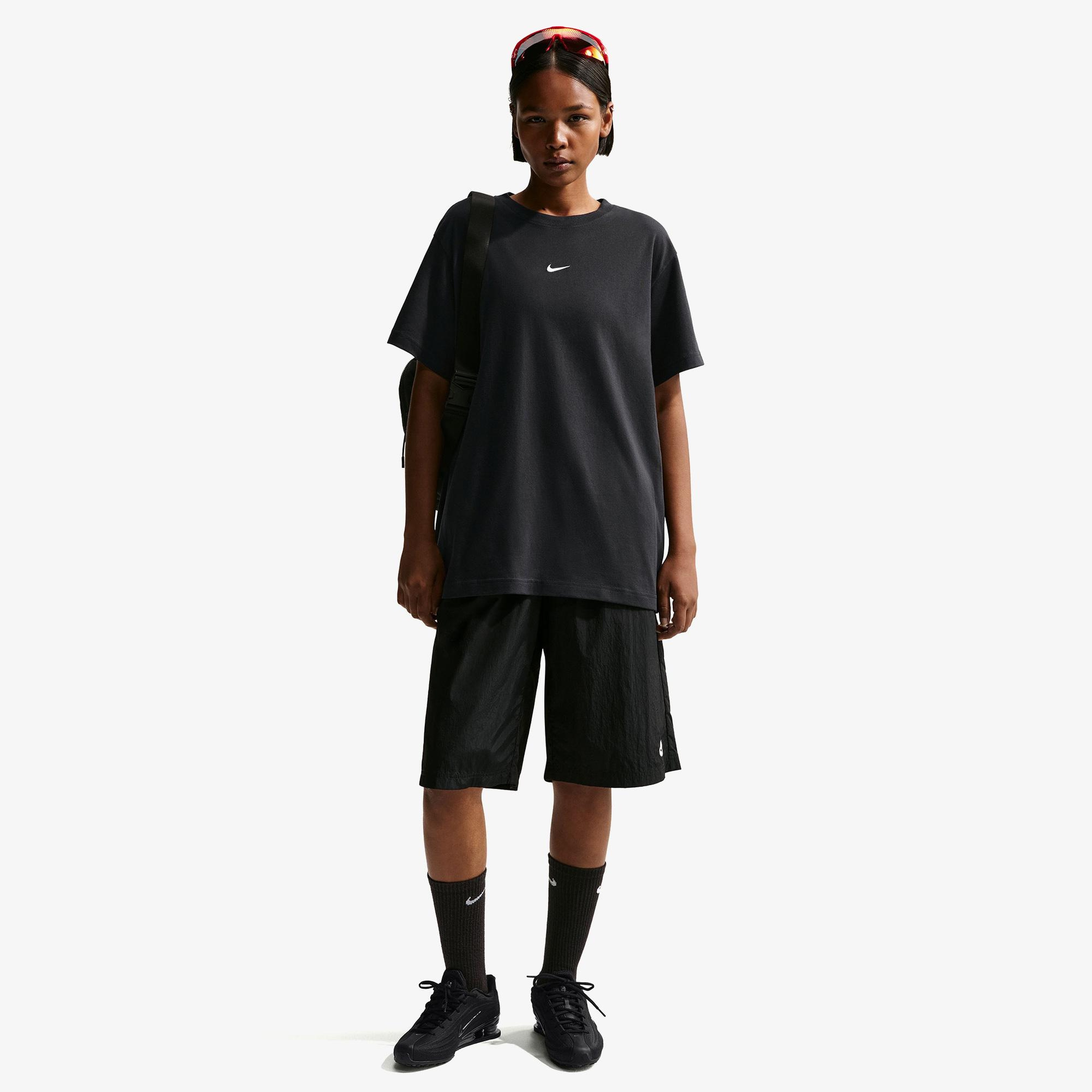 Nike Sportswear Classic Kadın Siyah T-Shirt