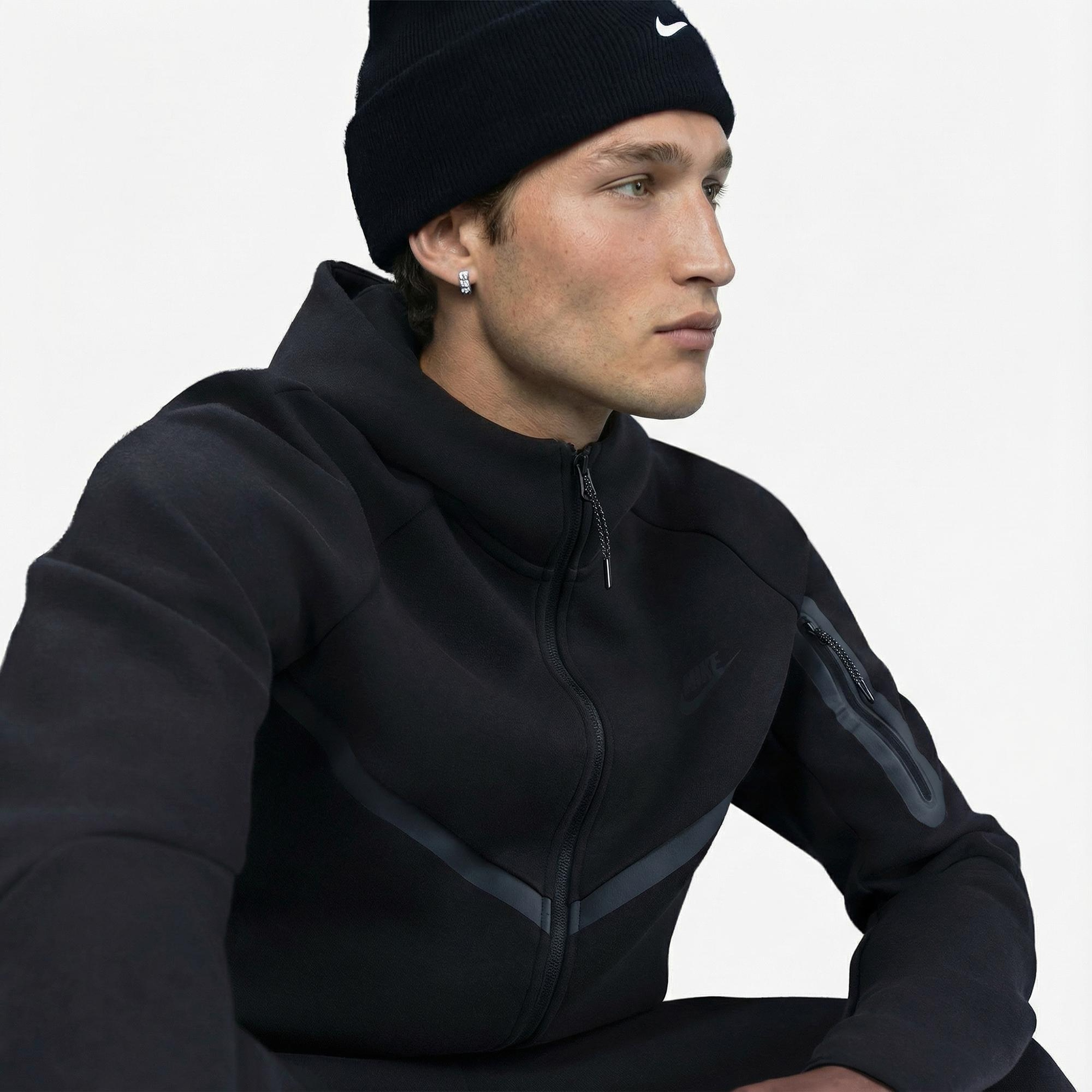 Nike Tech Fleece Erkek Siyah Kapüşonlu Hoodie