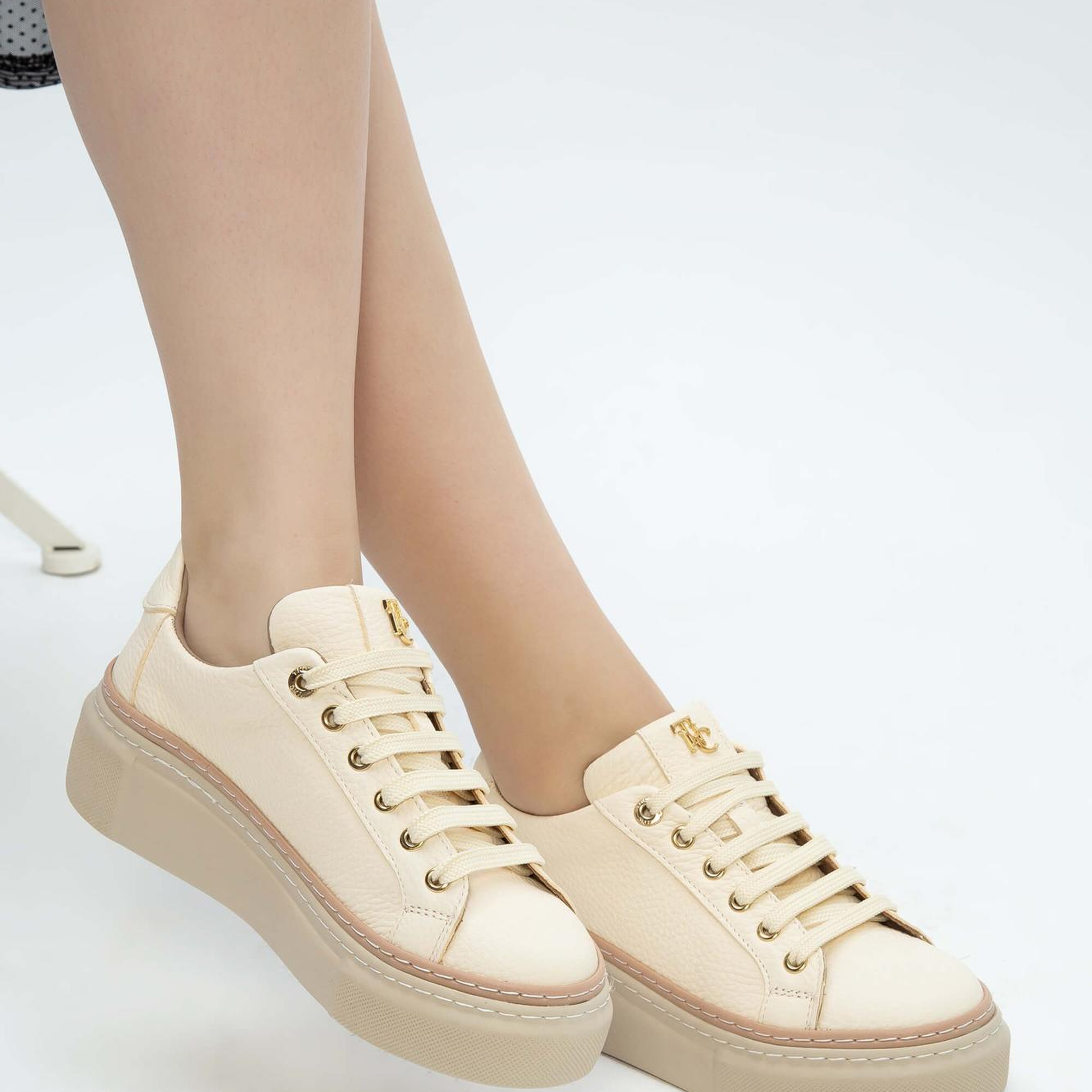 Tamer Tanca Kadın Hakiki Deri Bej Sneakers & Spor Ayakkabı