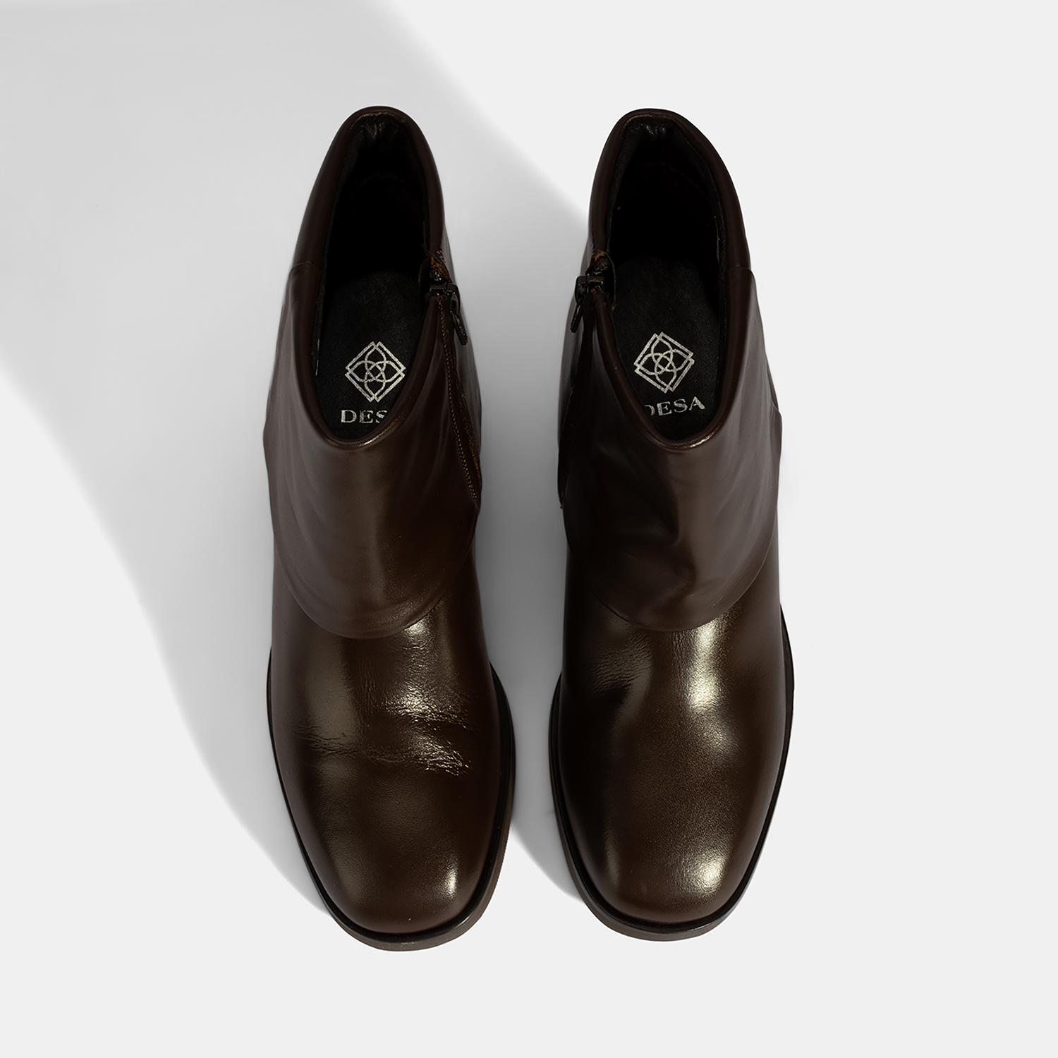 Kadın Kahve Katlama Detaylı Topuklu Deri Bot