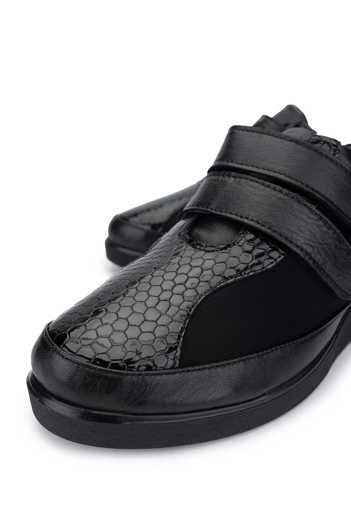 Tamer Tanca Kadın Hakiki Deri Siyah Rugan Casual Ayakkabı