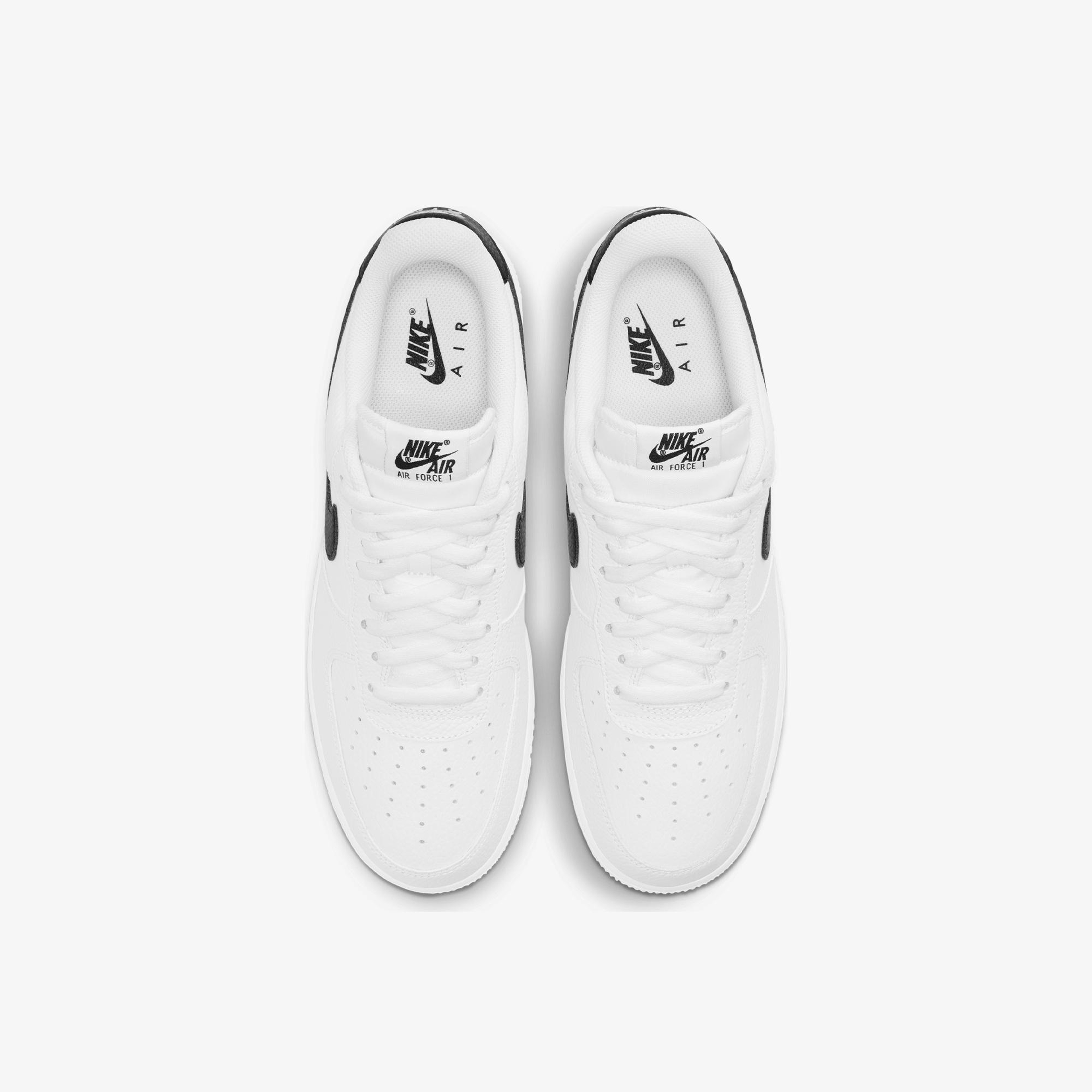 Nike Air Force 1 '07 Erkek Beyaz Spor Ayakkabı