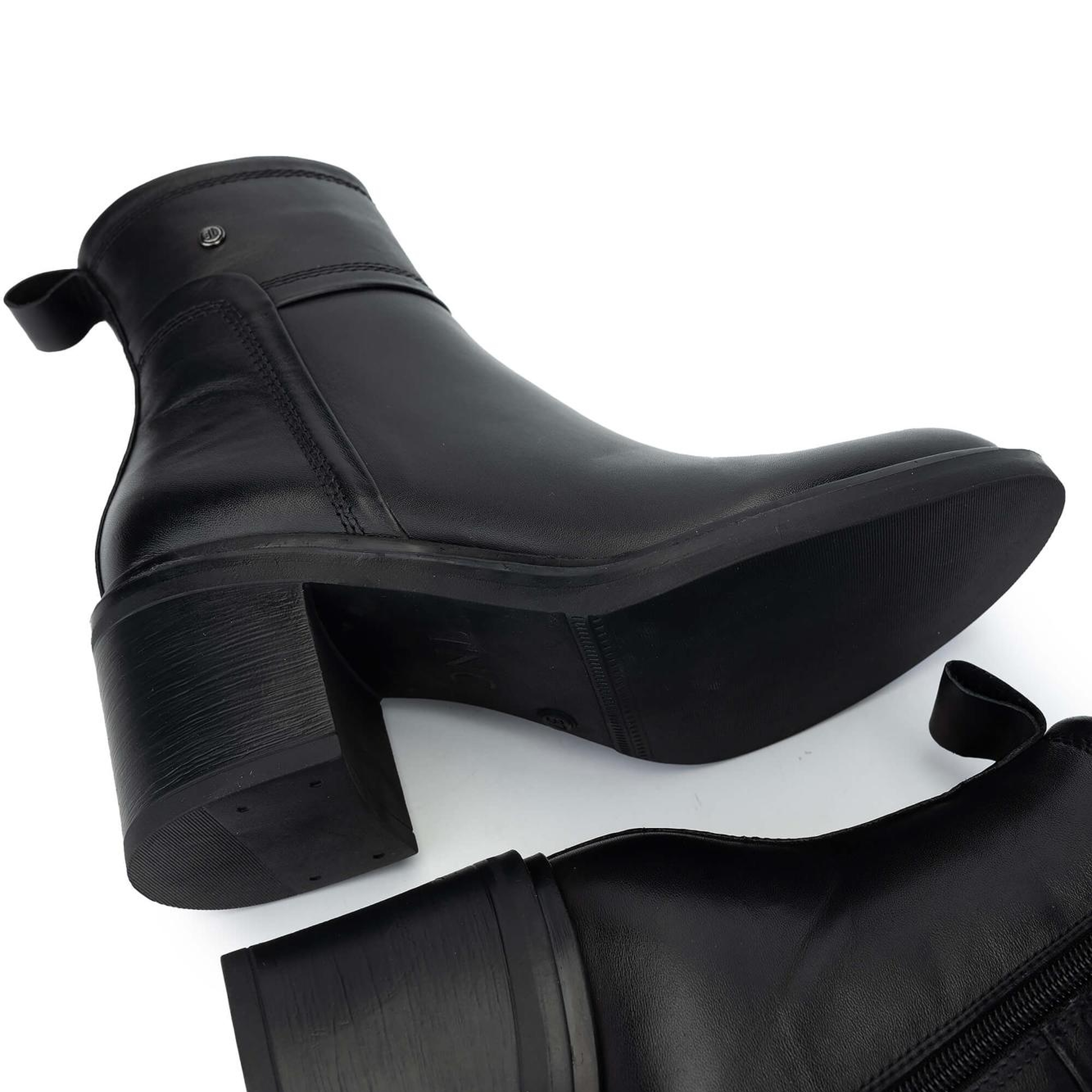 Tamer Tanca Kadın Hakiki Deri Siyah Deri Topuklu Bot