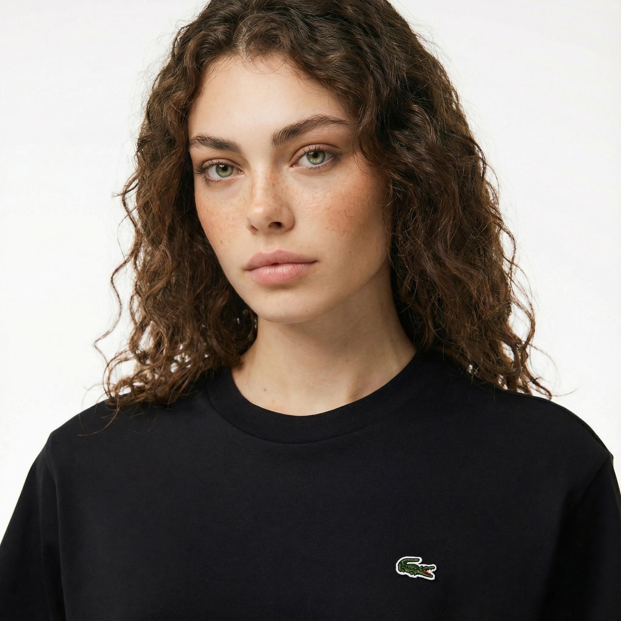 Lacoste Kadın Relaxed Fit Bisiklet Yaka Siyah T-Shirt
