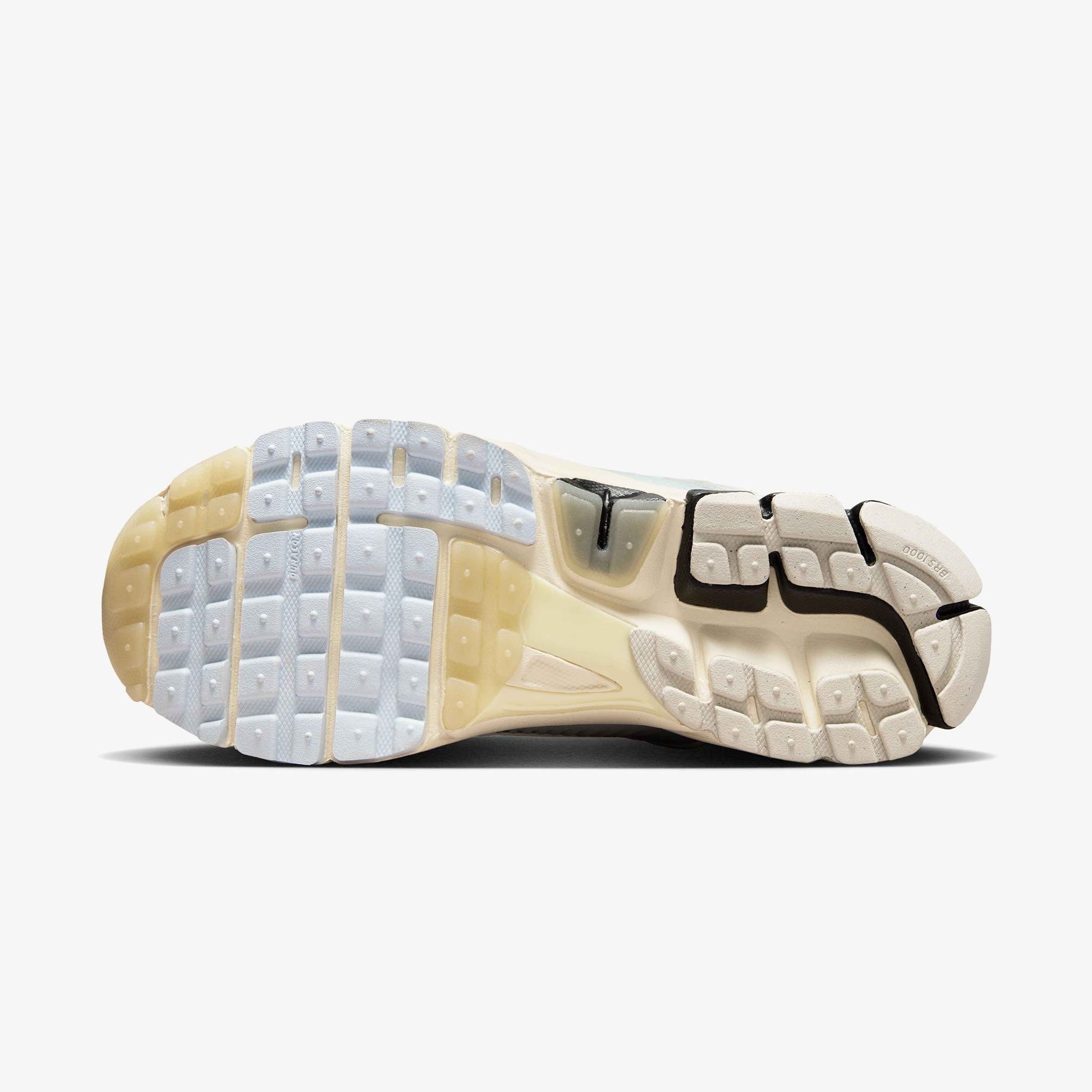 Nike Zoom Vomero 5 Premium Erkek Beyaz Spor Ayakkabı