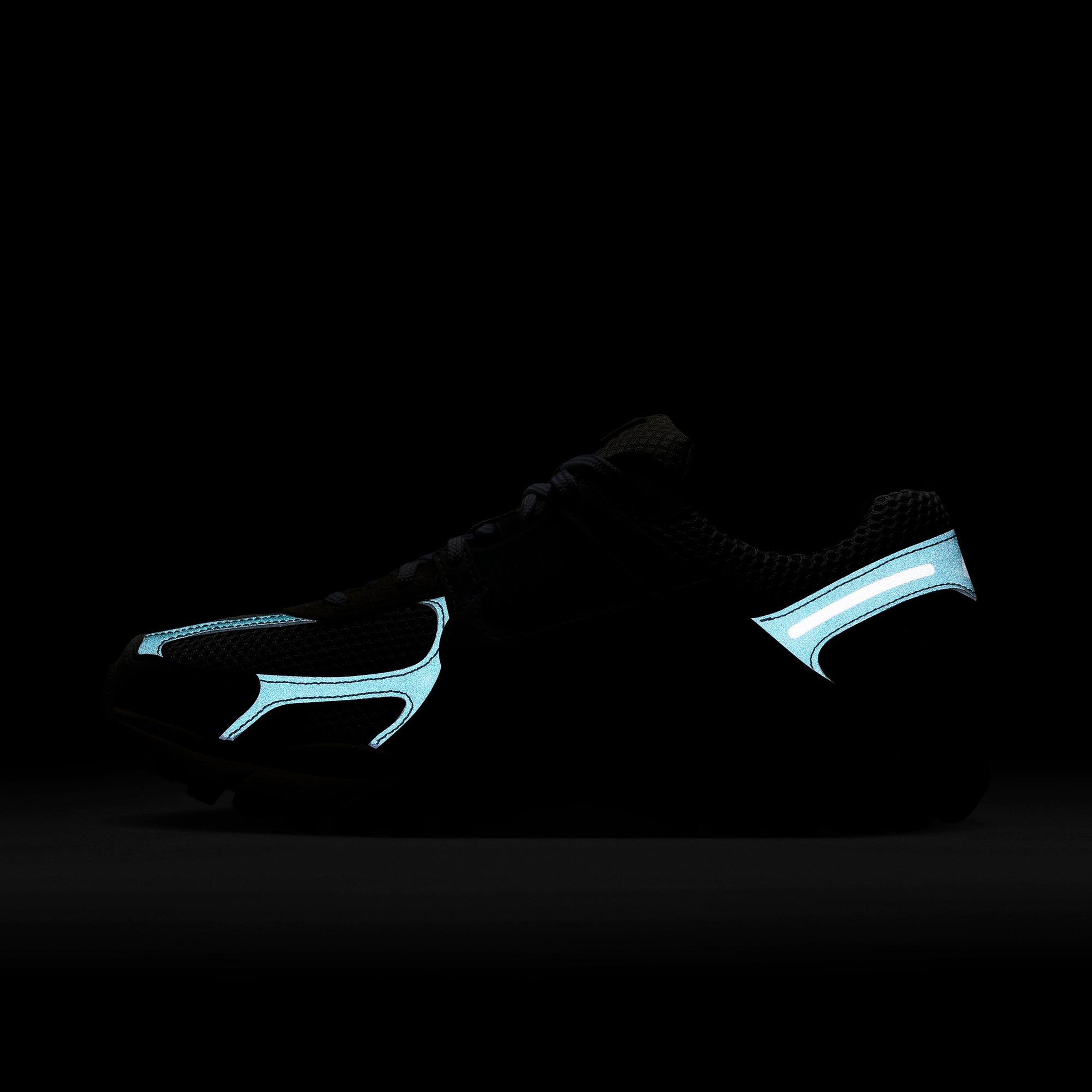 Nike Zoom Vomero 5 Premium Erkek Beyaz Spor Ayakkabı