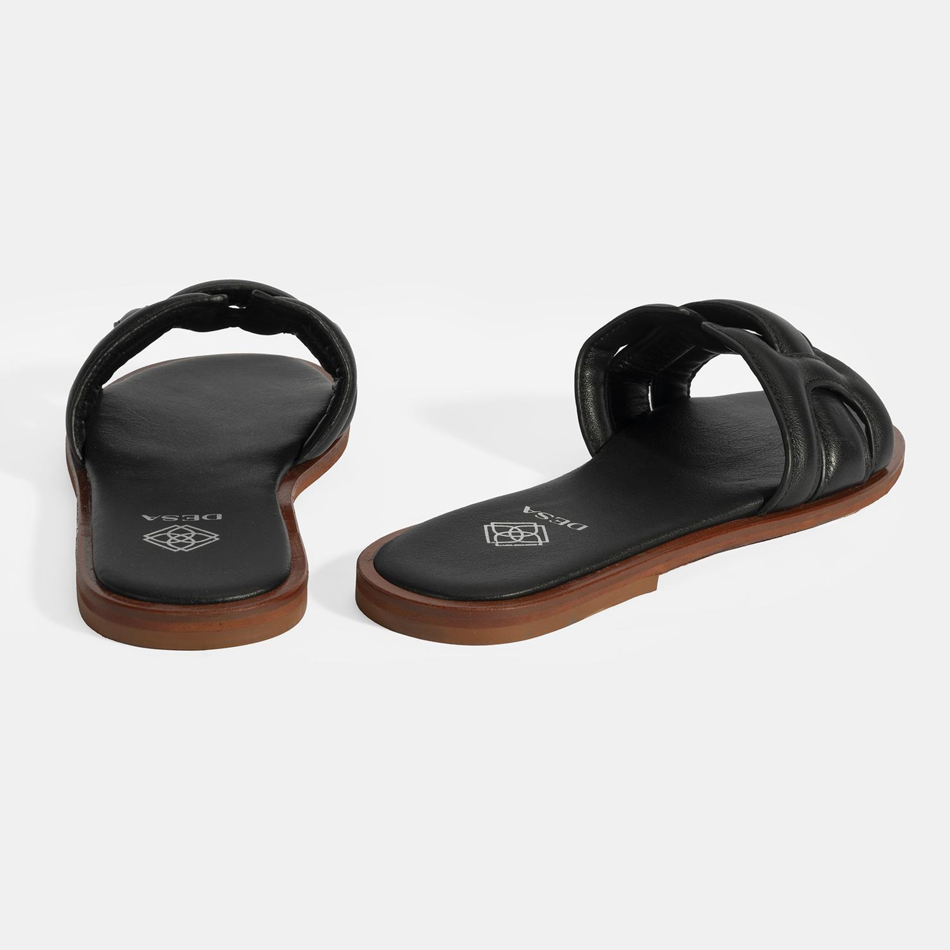 Kadın Siyah Deri Terlik