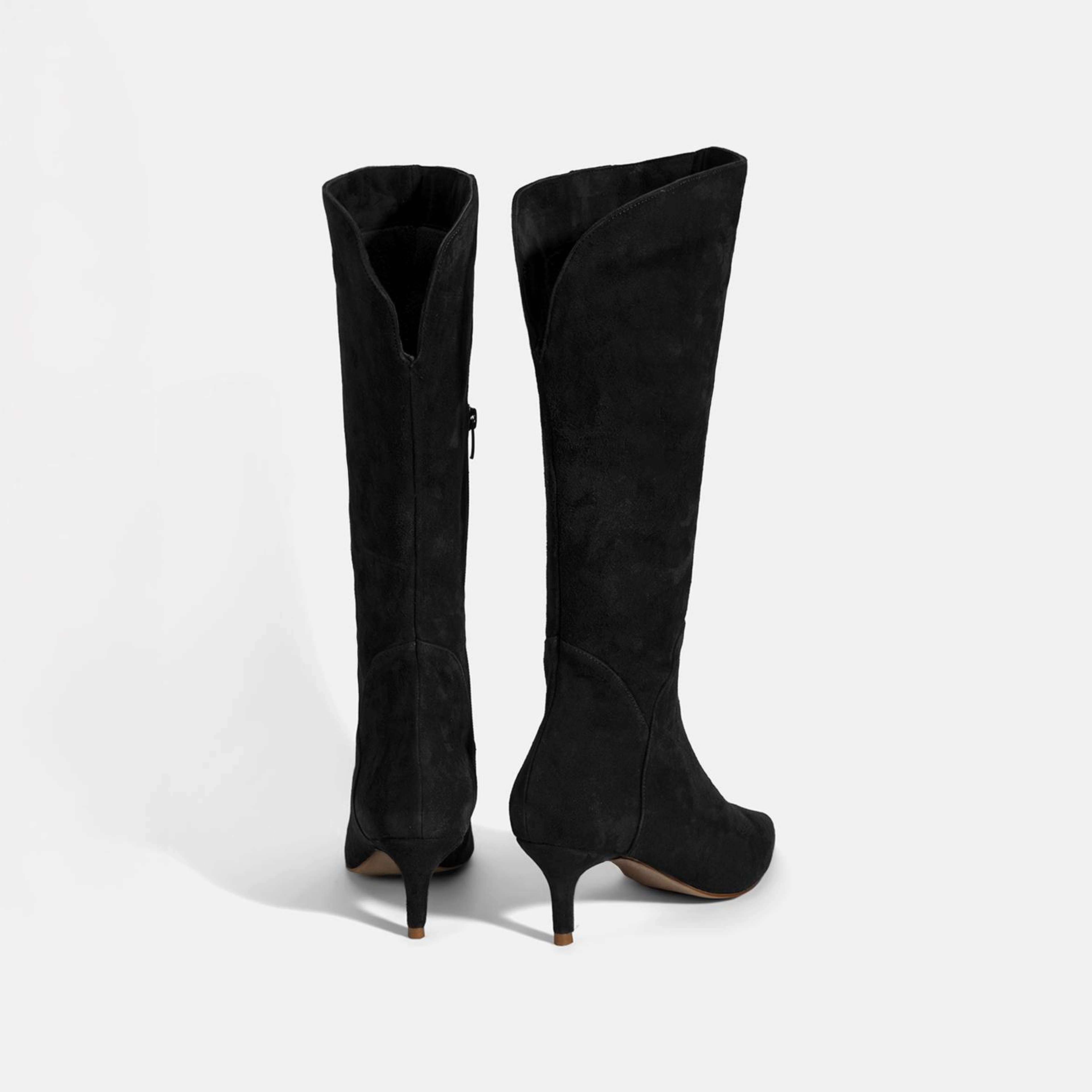 Kadın Siyah Sivri Burunlu İnce Topuklu Süet Çizme