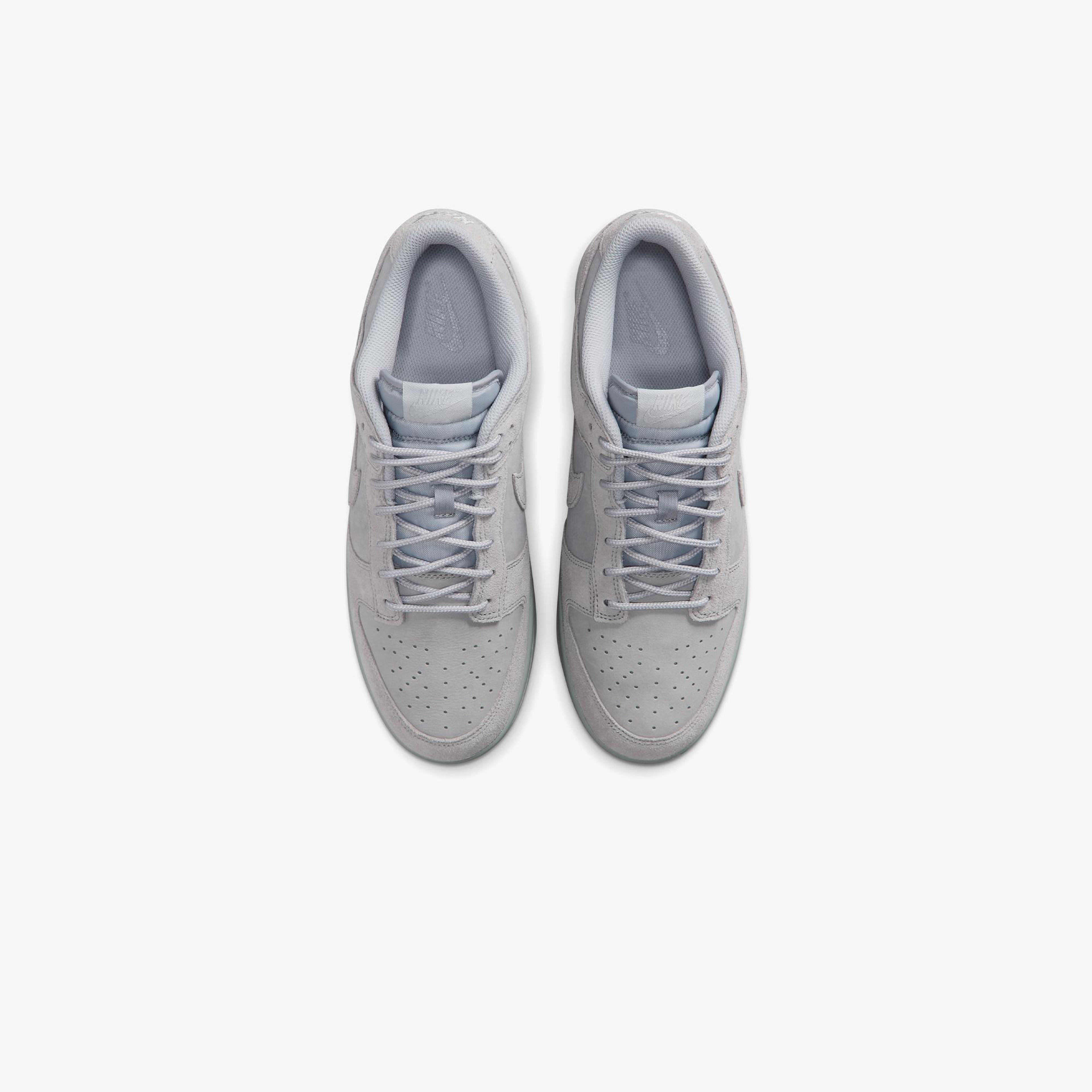 Nike Dunk Low Retro SE Erkek Gri Spor Ayakkabı