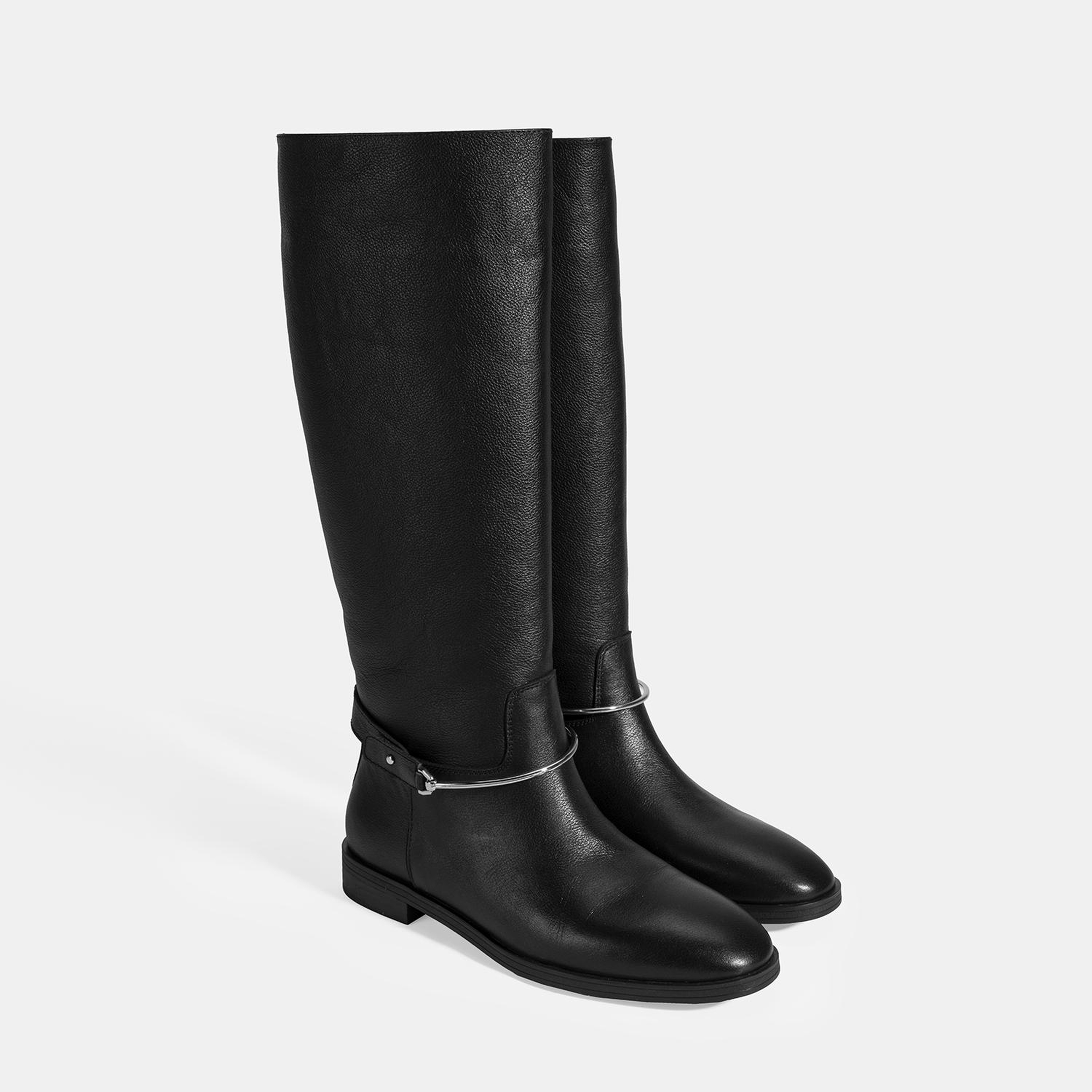 Kadın Siyah Metal Detaylı Deri Çizme