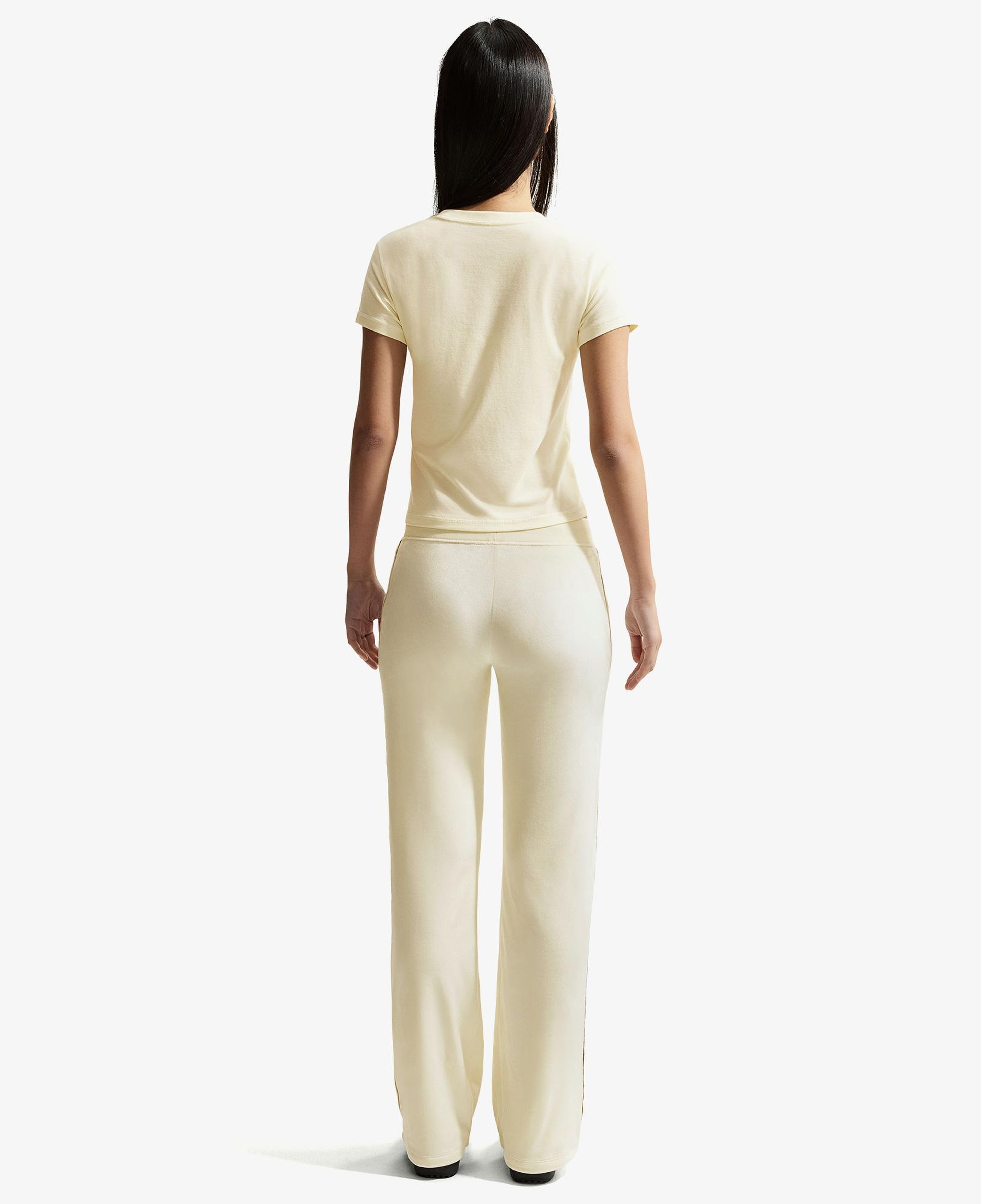 Nike Sportswear Kadın Krem Rengi Crop T-Shirt