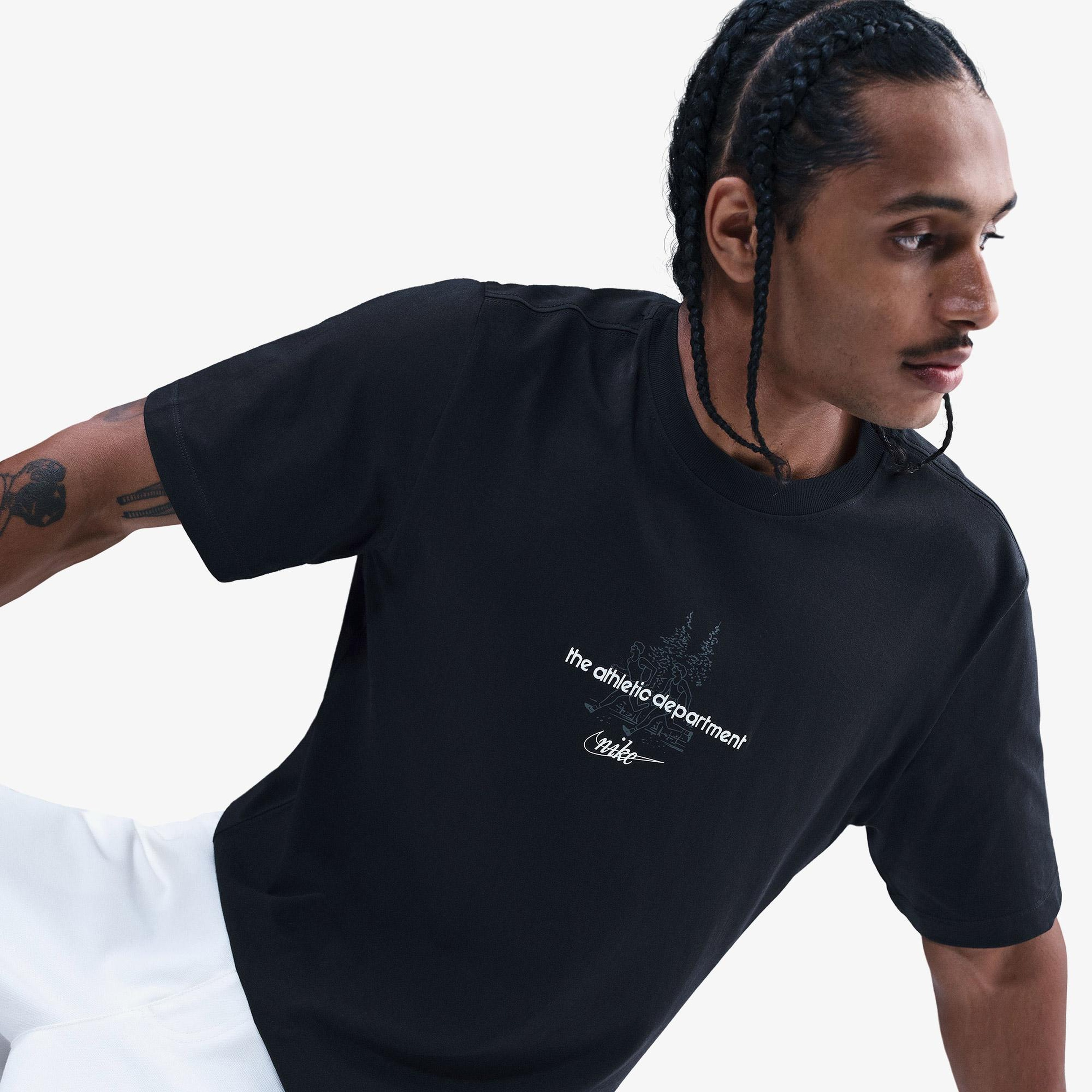 Nike Sportswear Club Erkek Siyah T-Shirt