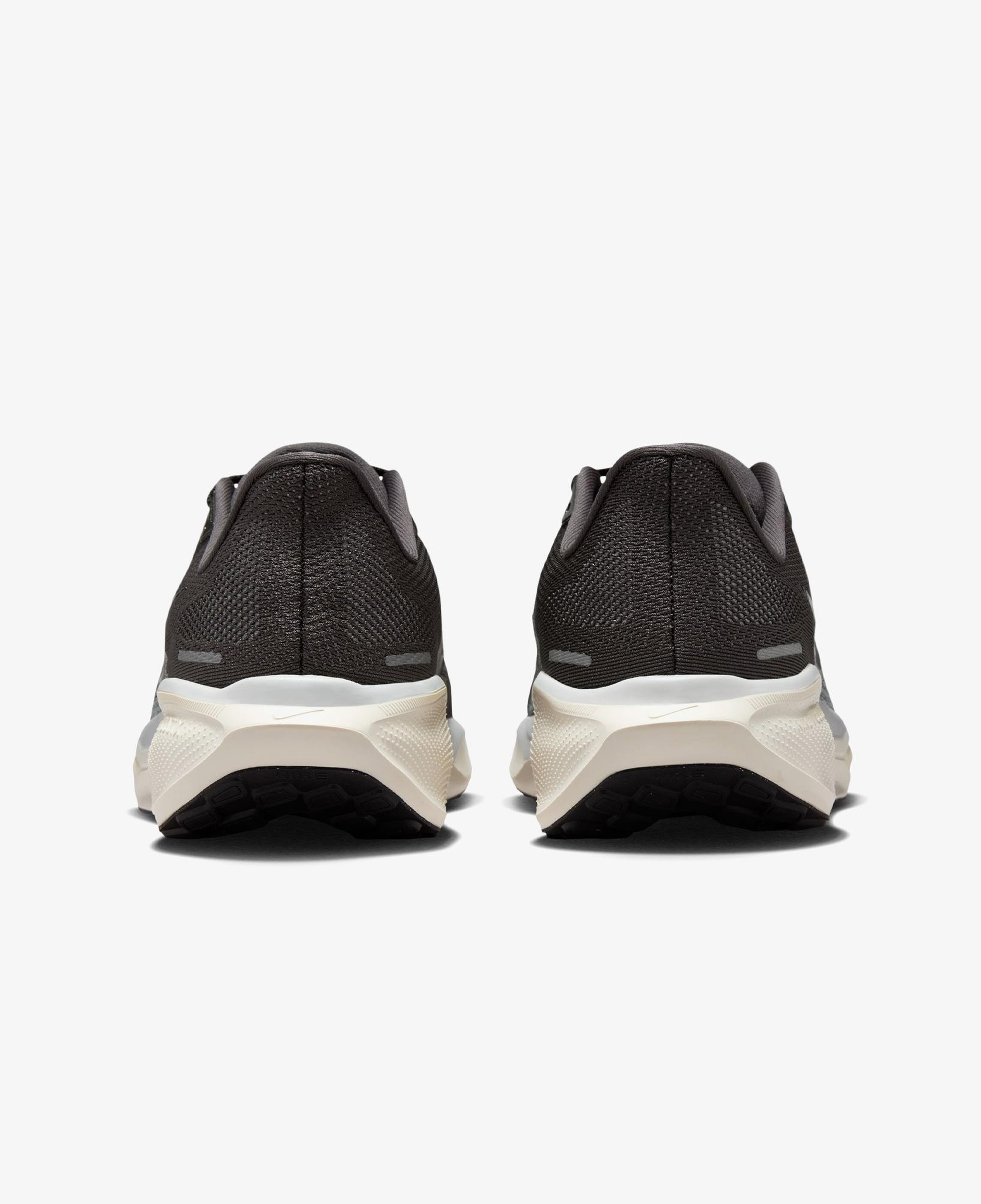 Nike Air Zoom Pegasus 41 Erkek Siyah Koşu Ayakkabısı