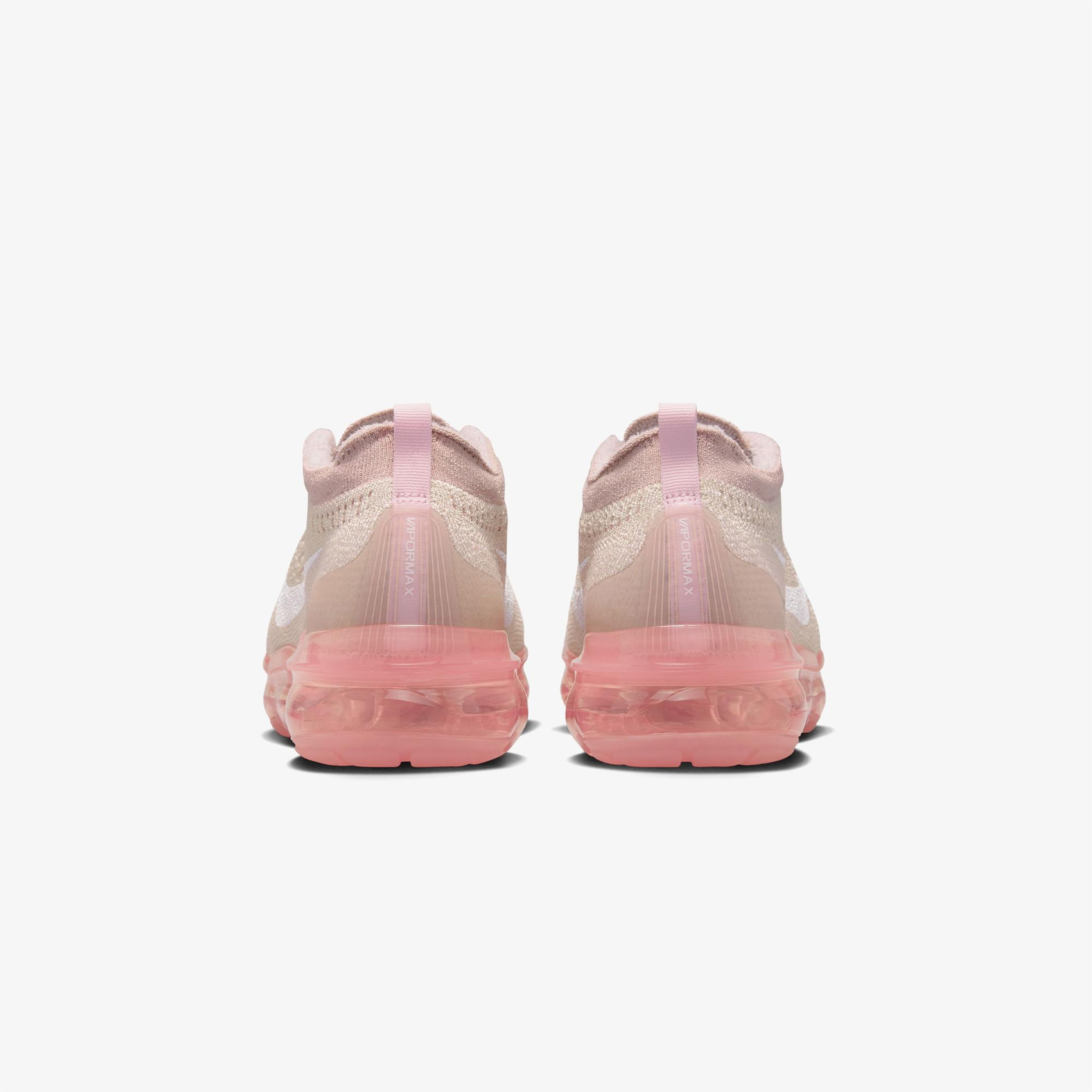 Nike Air VaporMax 2023 Flyknit Kadın Pembe Spor Ayakkabı