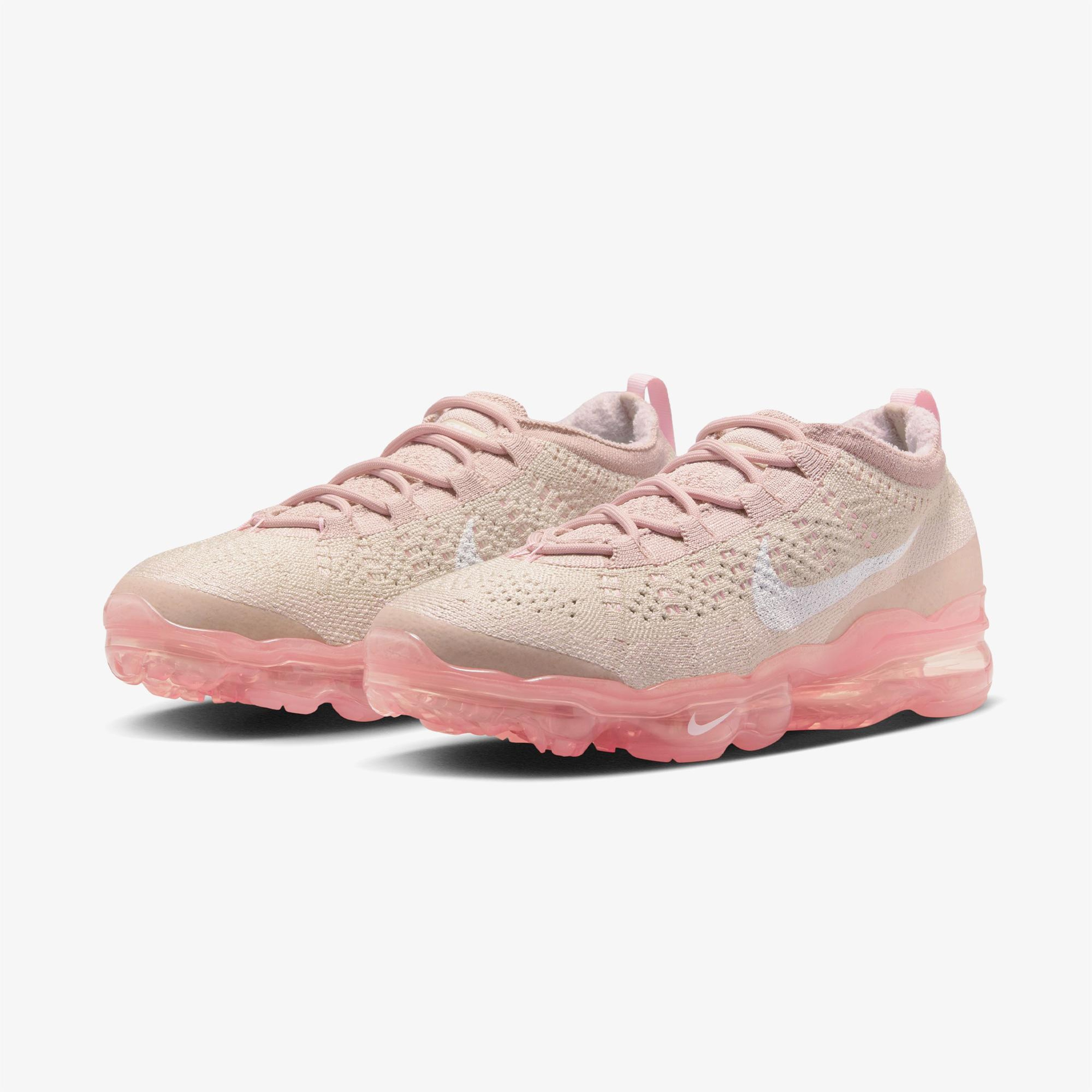 Nike Air VaporMax 2023 Flyknit Kadın Pembe Spor Ayakkabı
