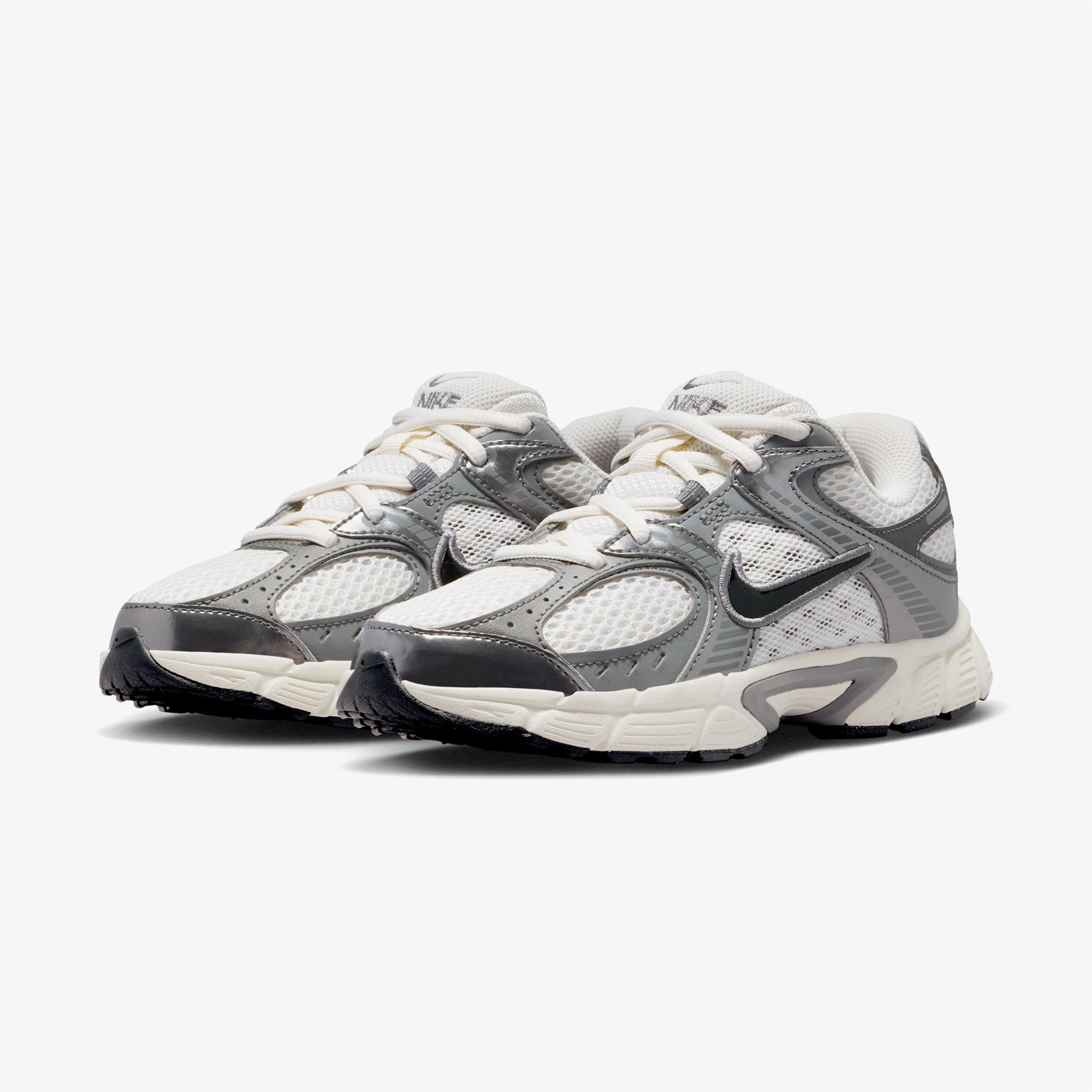 Nike Gri Nike V5