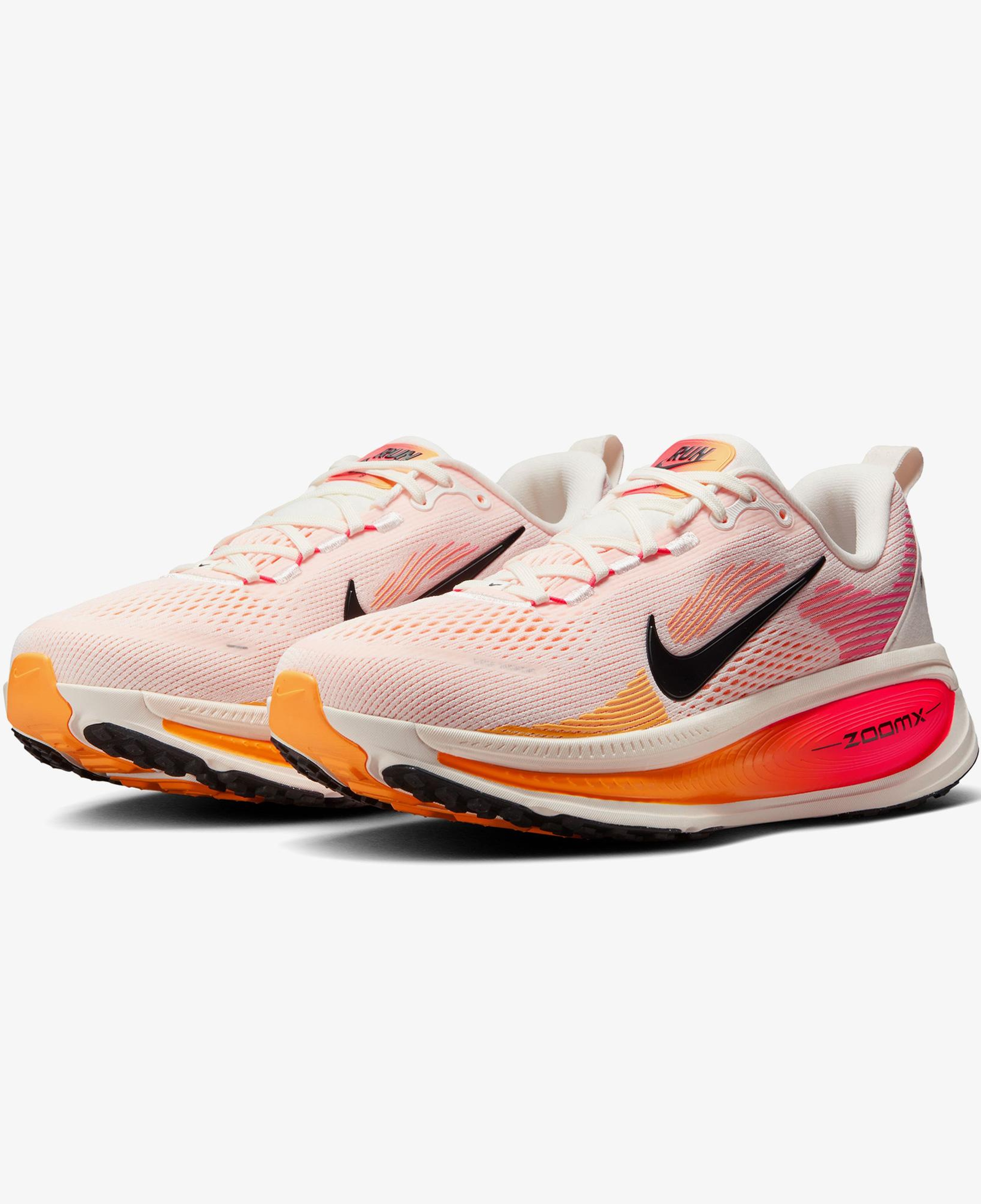 Nike Vomero 18 Kadın Turuncu Koşu Ayakkabısı