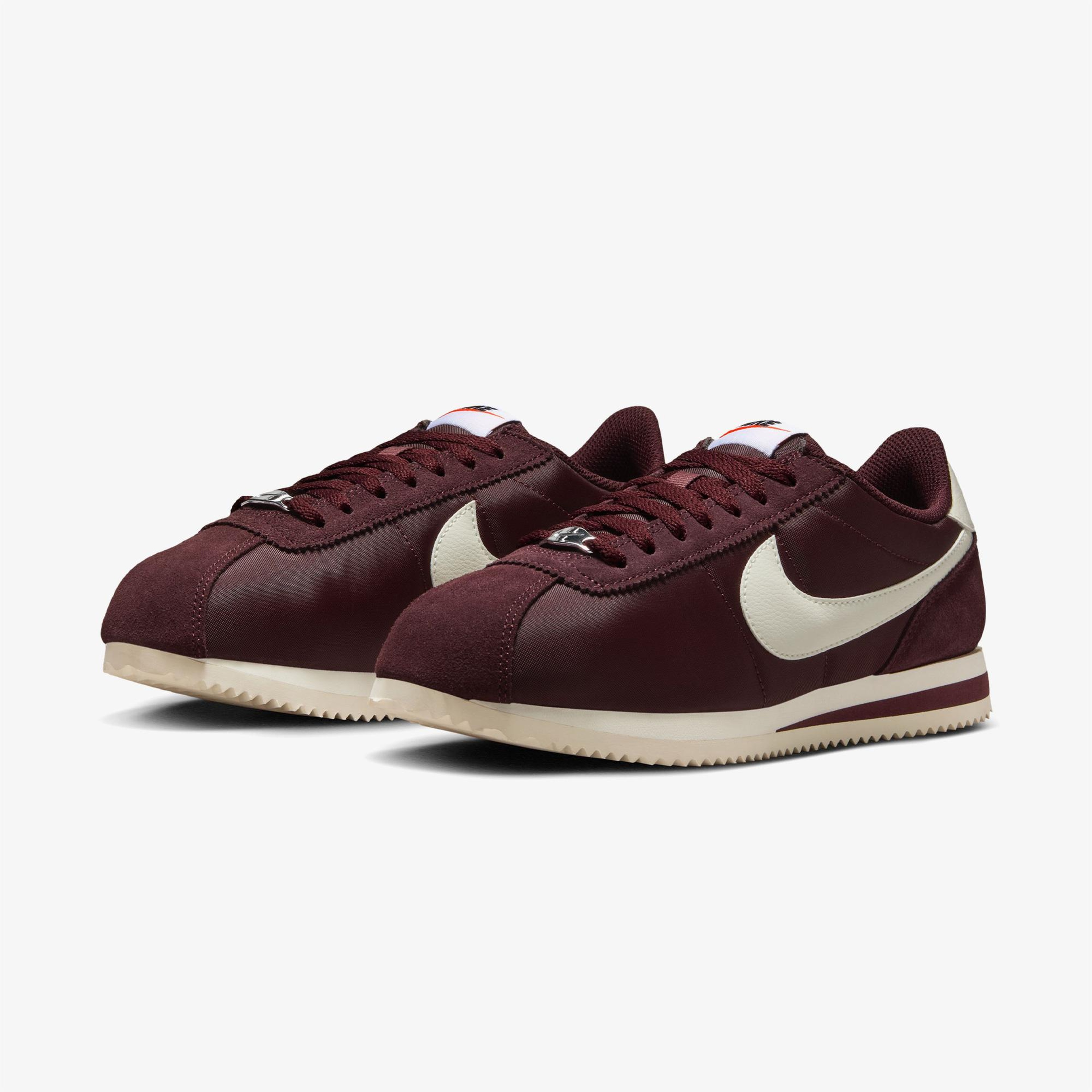 Nike Cortez Kadın Bordo Spor Ayakkabı