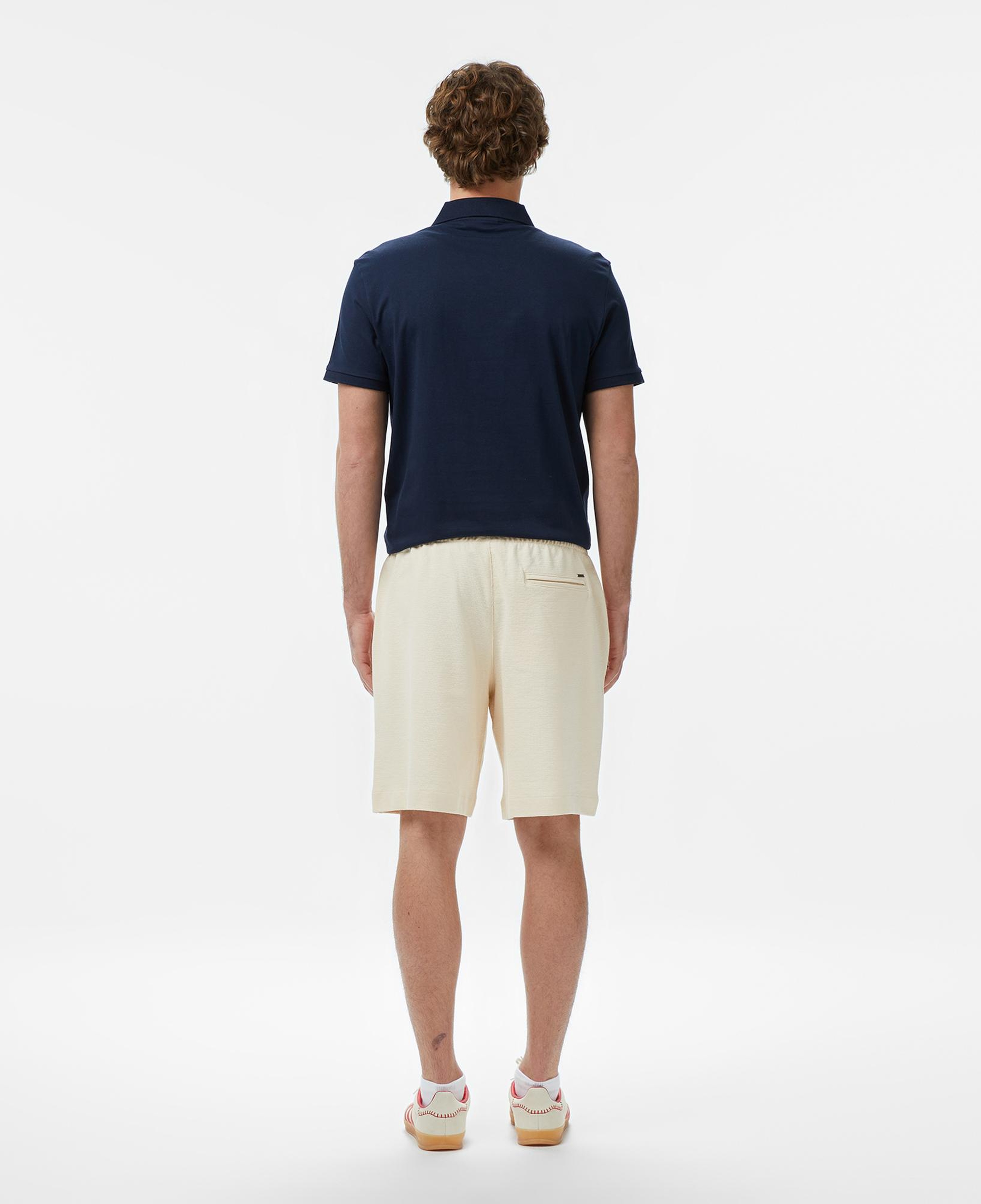 Guess Textured Regular Fit Erkek Beyaz Şort