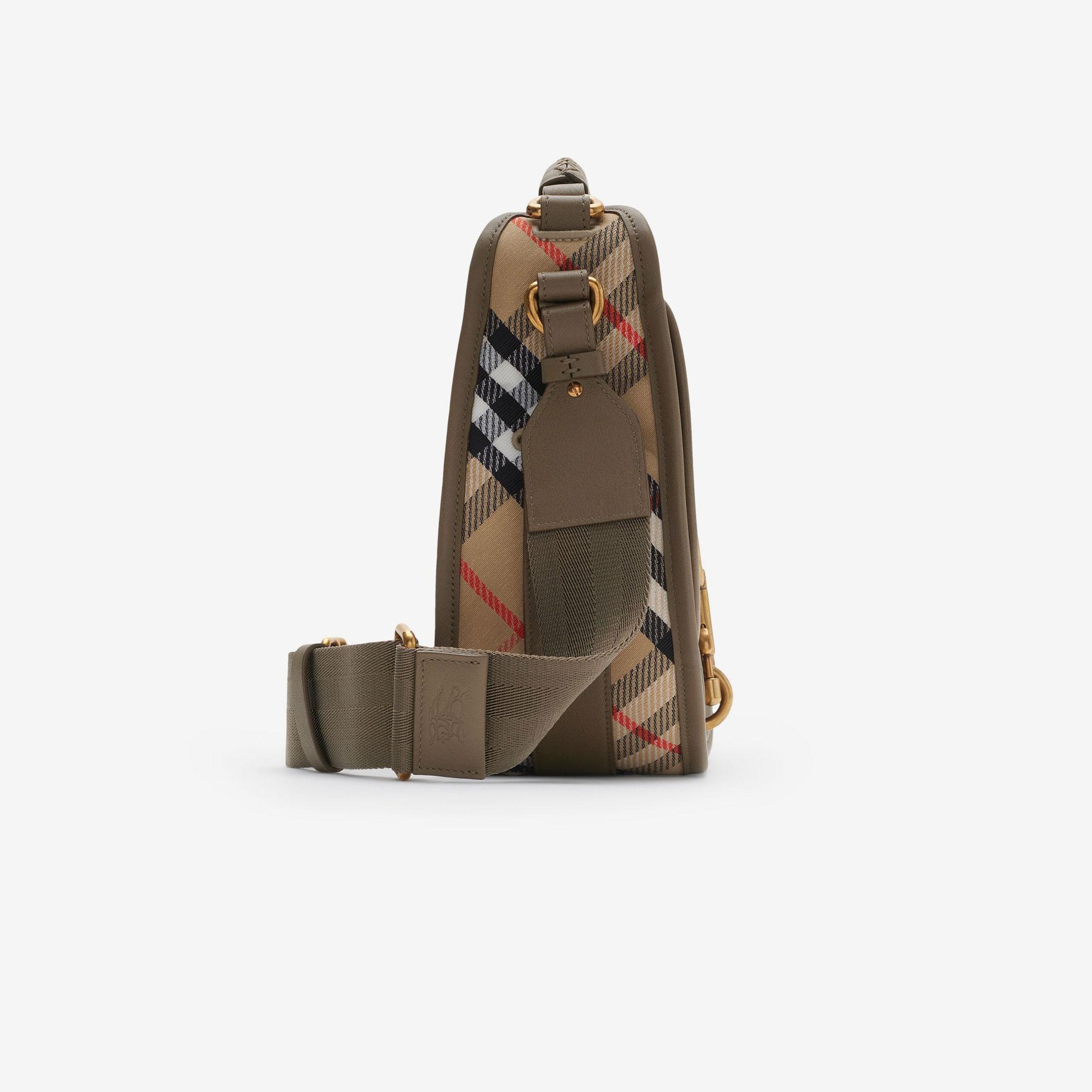 Burberry Small B Clip Messenger Kadın Bej El Çantası