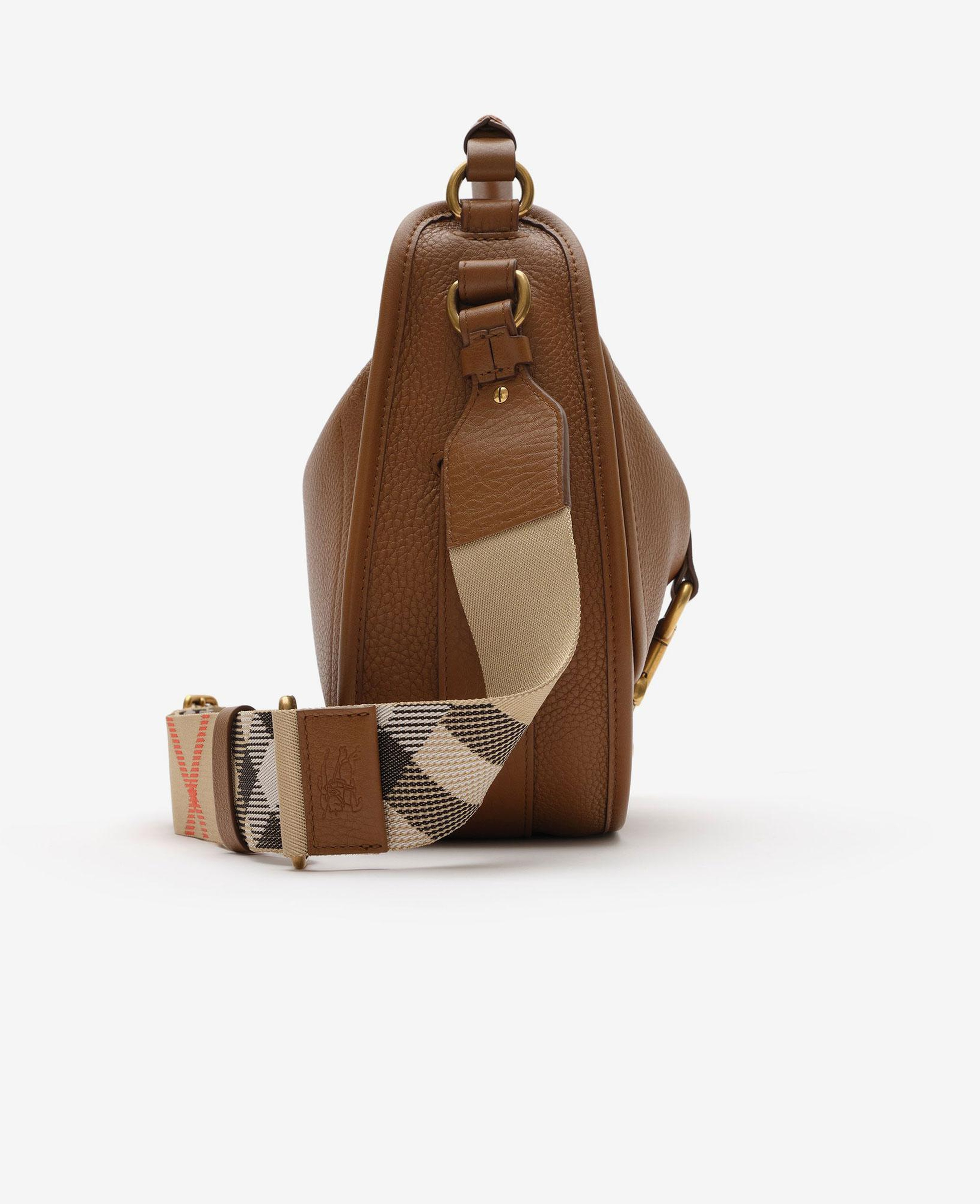 Burberry Small B Clip Messenger Kadın Kahverengi El Çantası