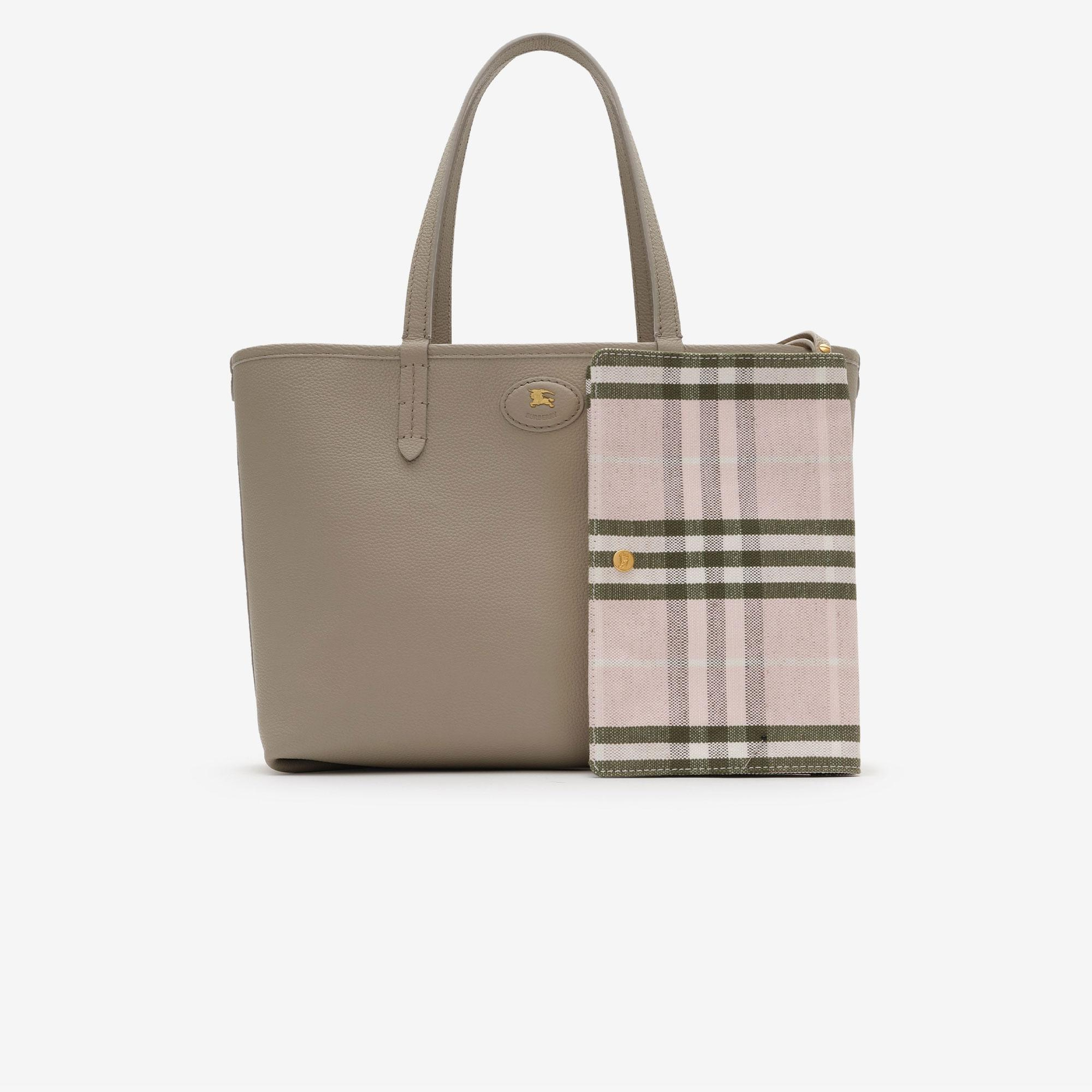Burberry Small Reversible Bloomsbury Kadın Bej Omuz Çantası