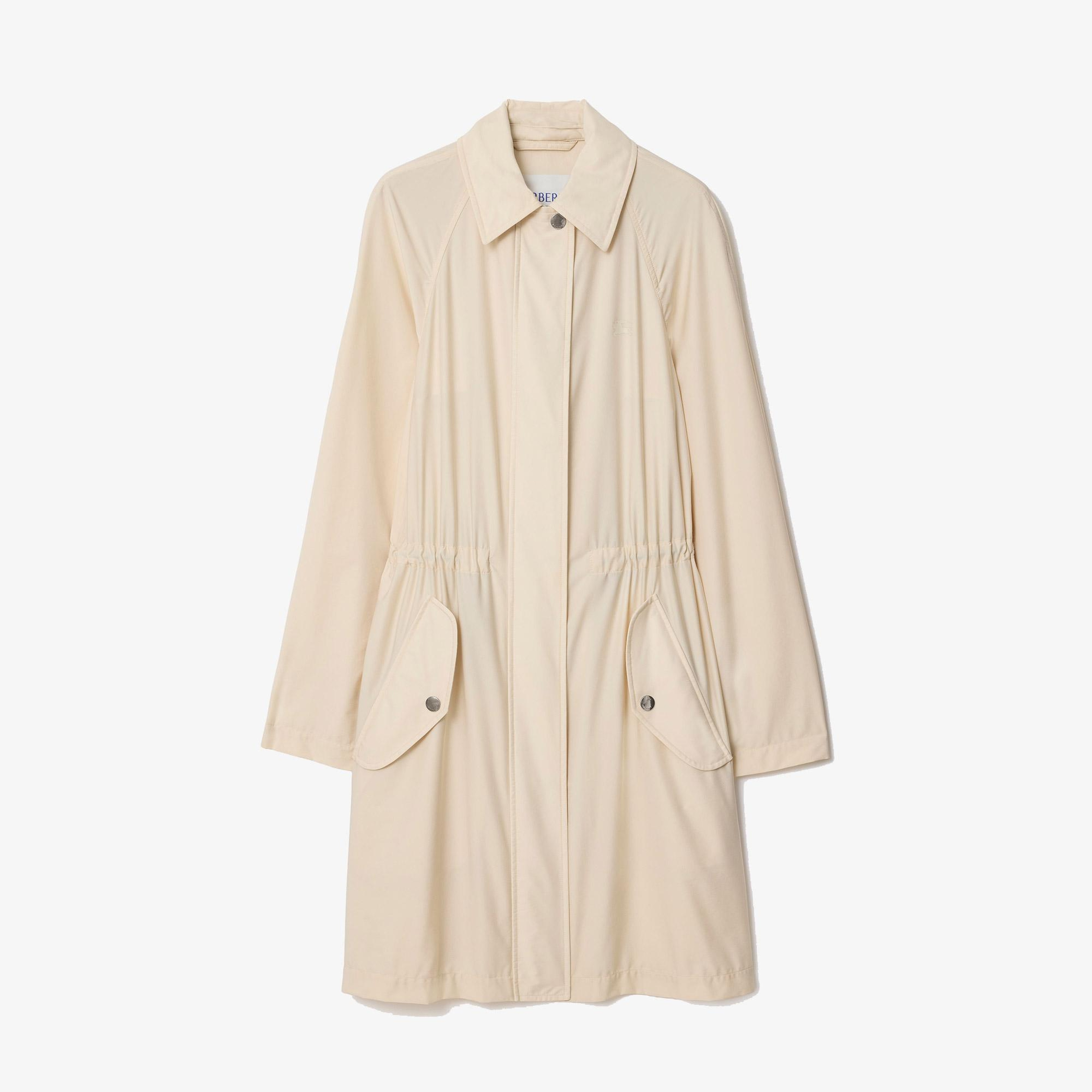 Burberry Newbury Kadın Krem Parka