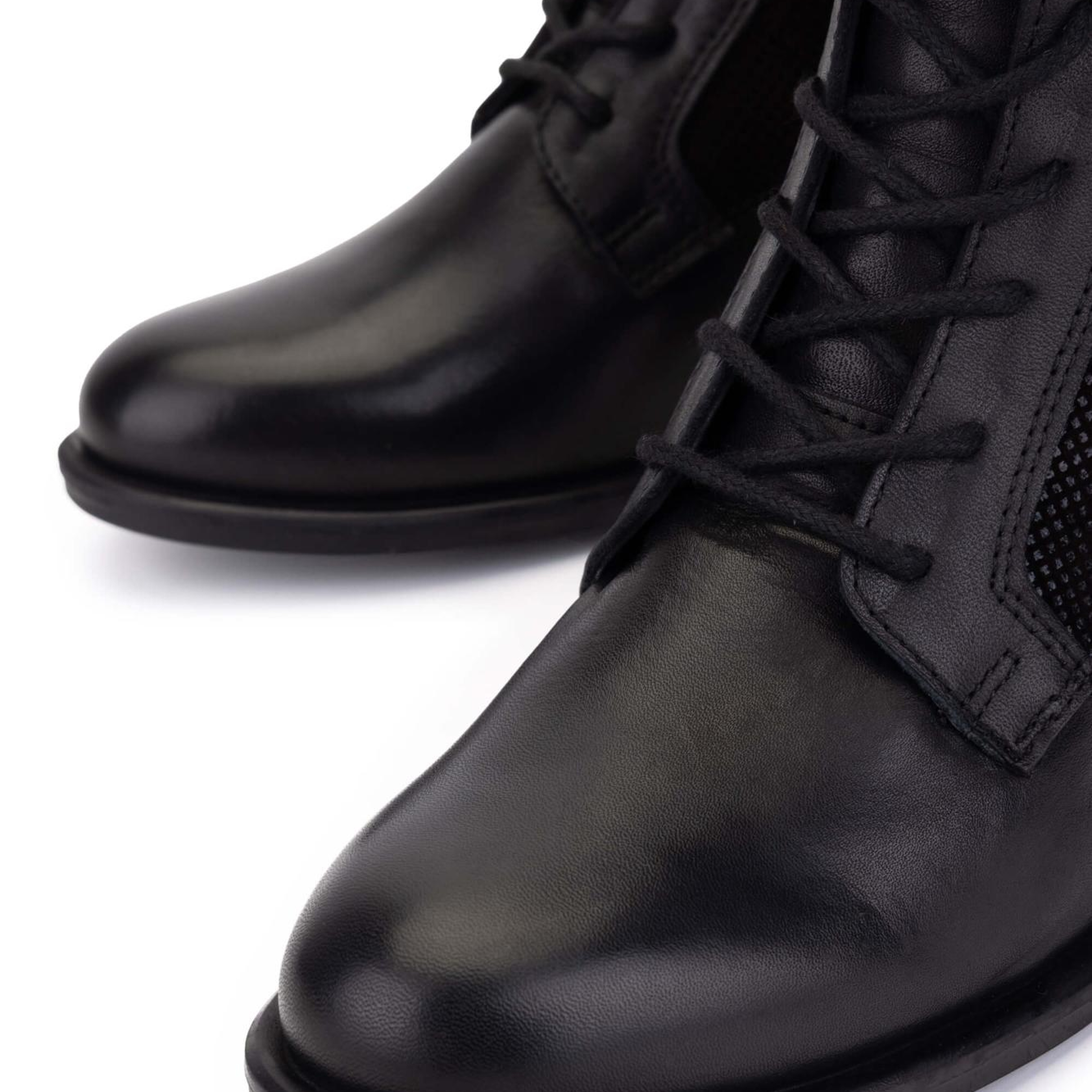 Tamer Tanca Kadın Hakiki Deri Siyah Topuklu Bot