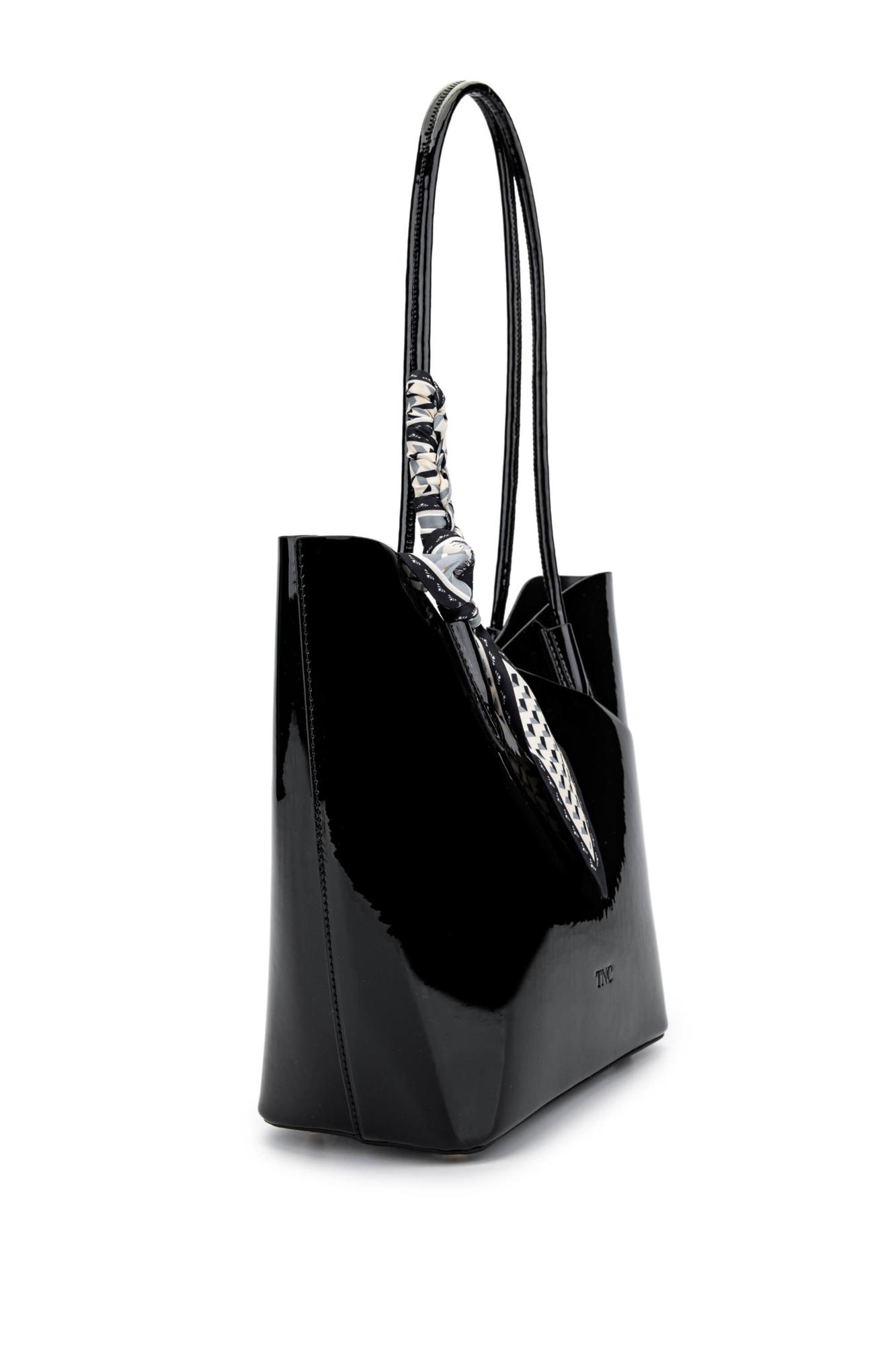 Tamer Tanca Kadın Suni Deri Siyah Rugan Kol Çantası