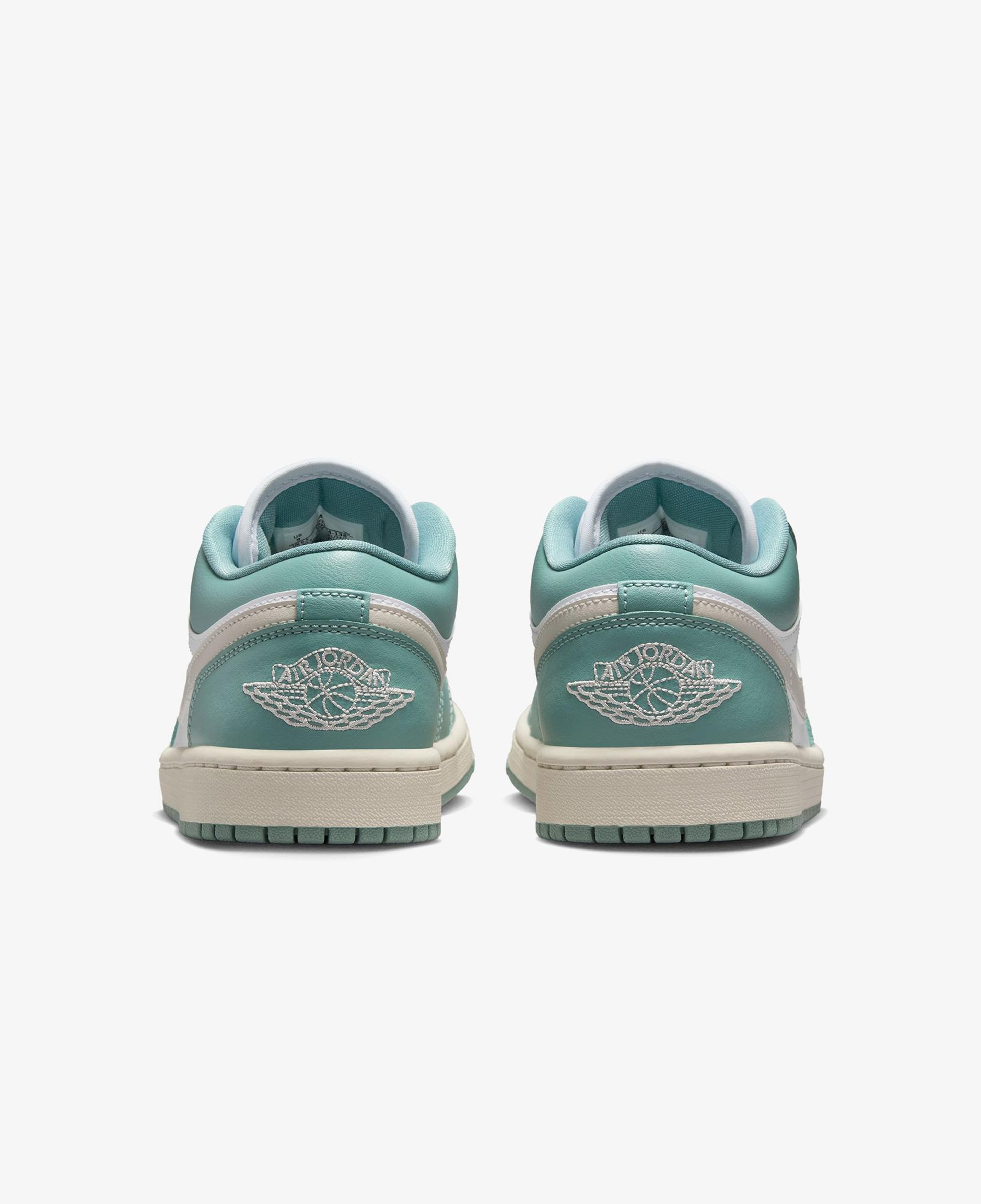 Jordan Air 1 Low Kadın Beyaz Spor Ayakkabı