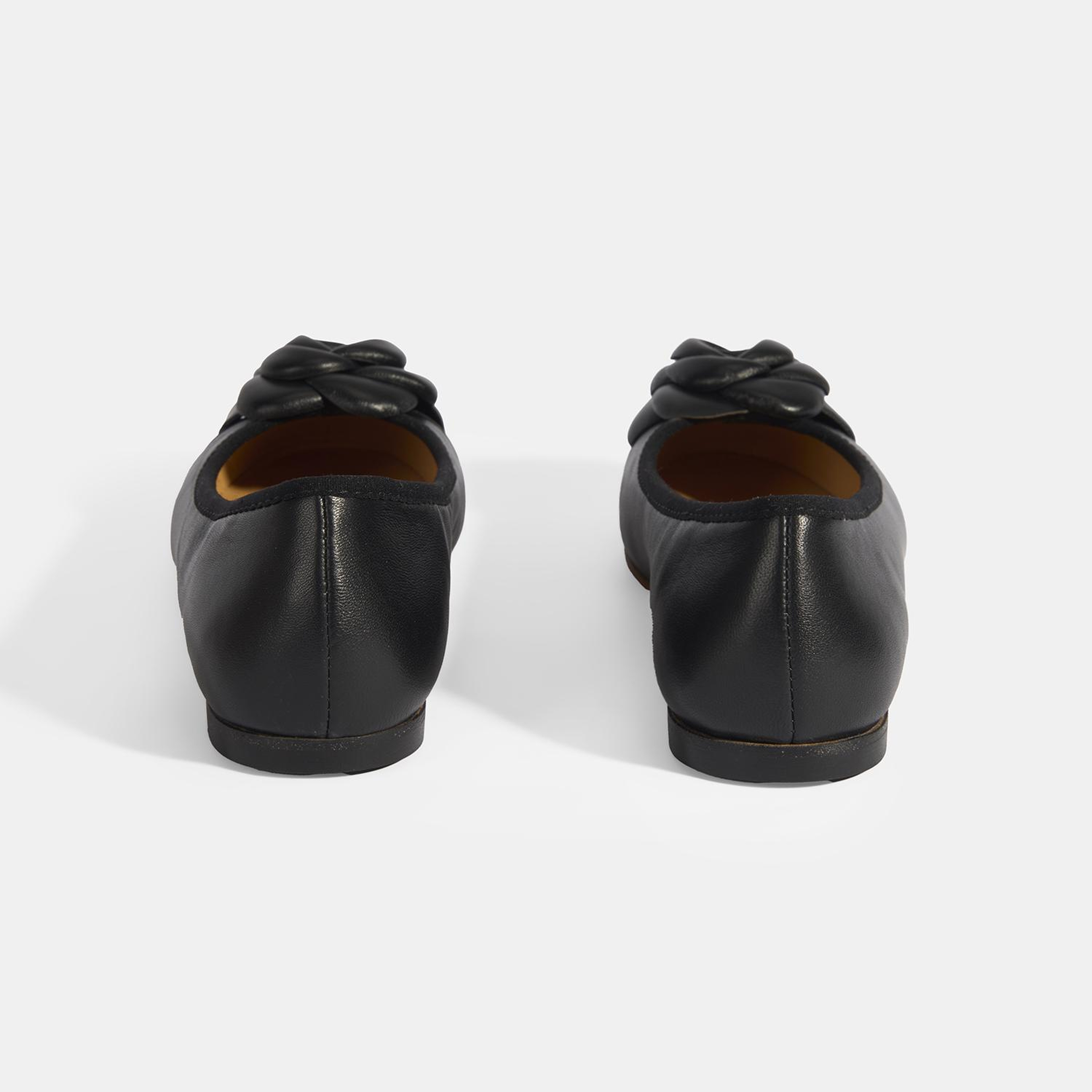 Kadın Siyah Aksesuar Detaylı Deri Babet