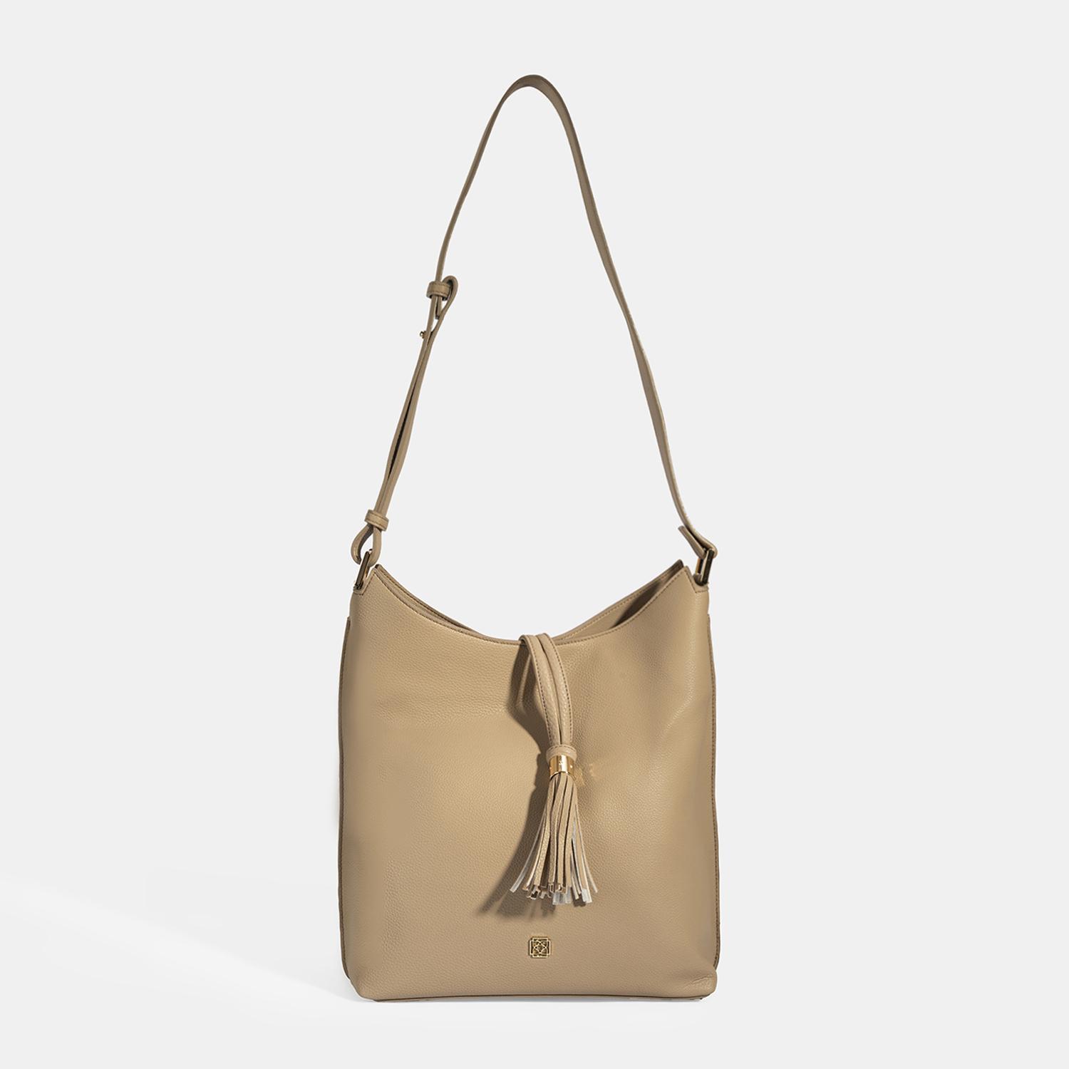 Kadın Bej Püskül Detaylı Omuz Çantası