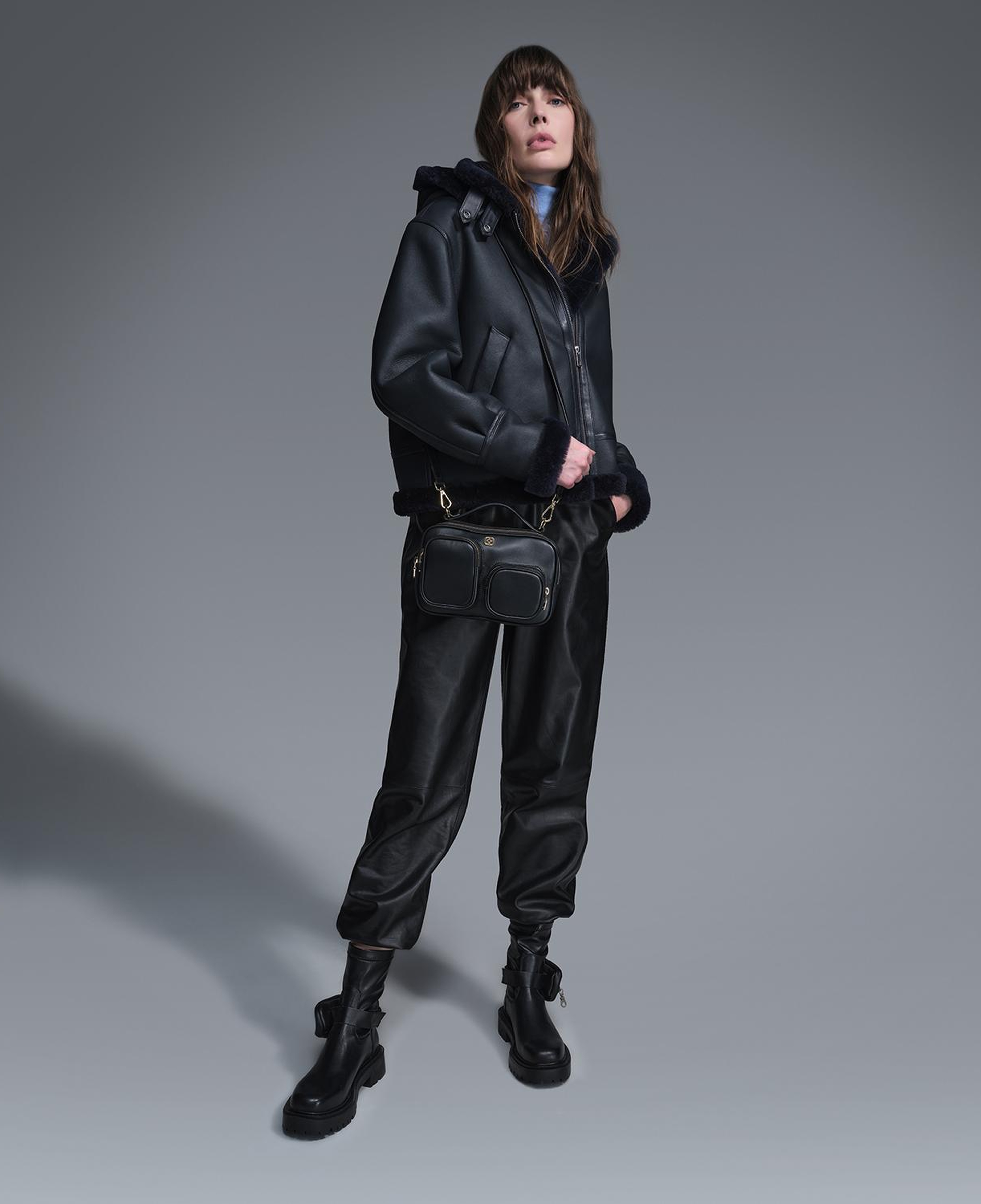 Zoe Lacivert Kadın Kürk Mont