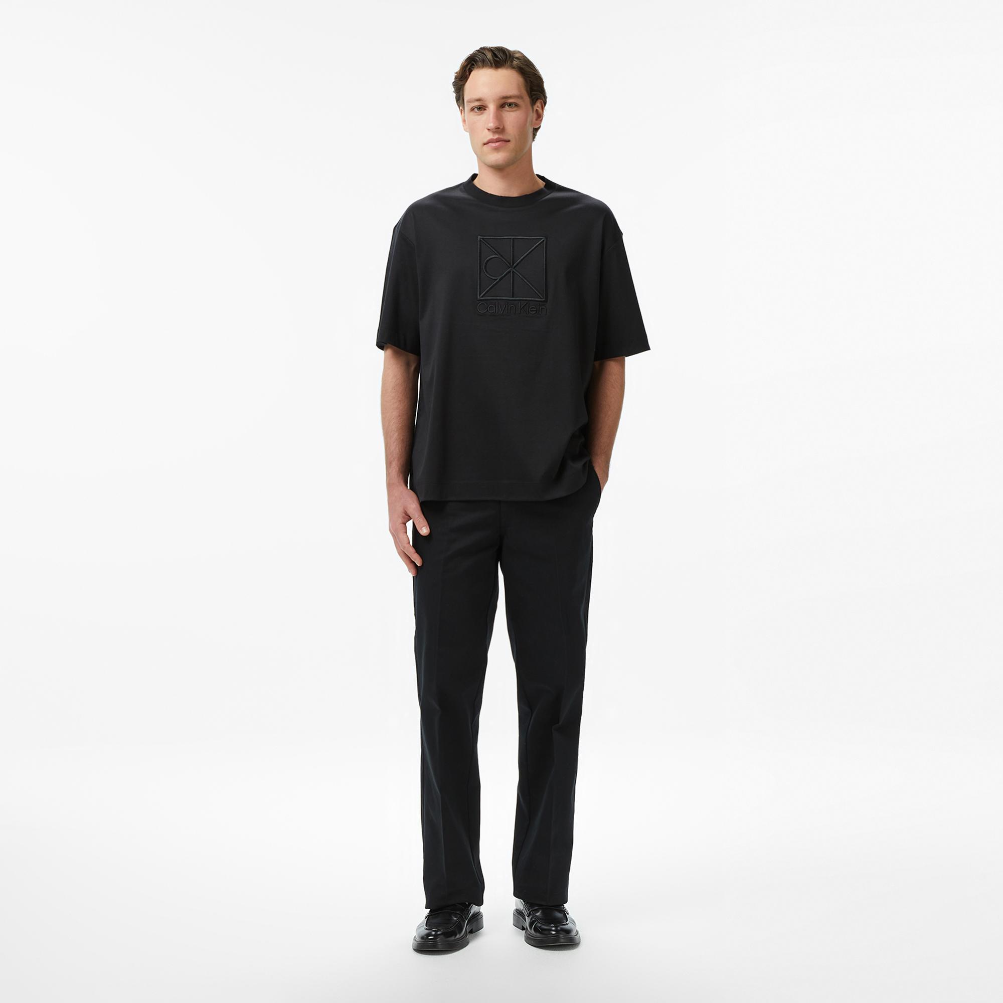 Calvin Klein Relaxed Premium Interlock Emblem Erkek Siyah T-Shirt