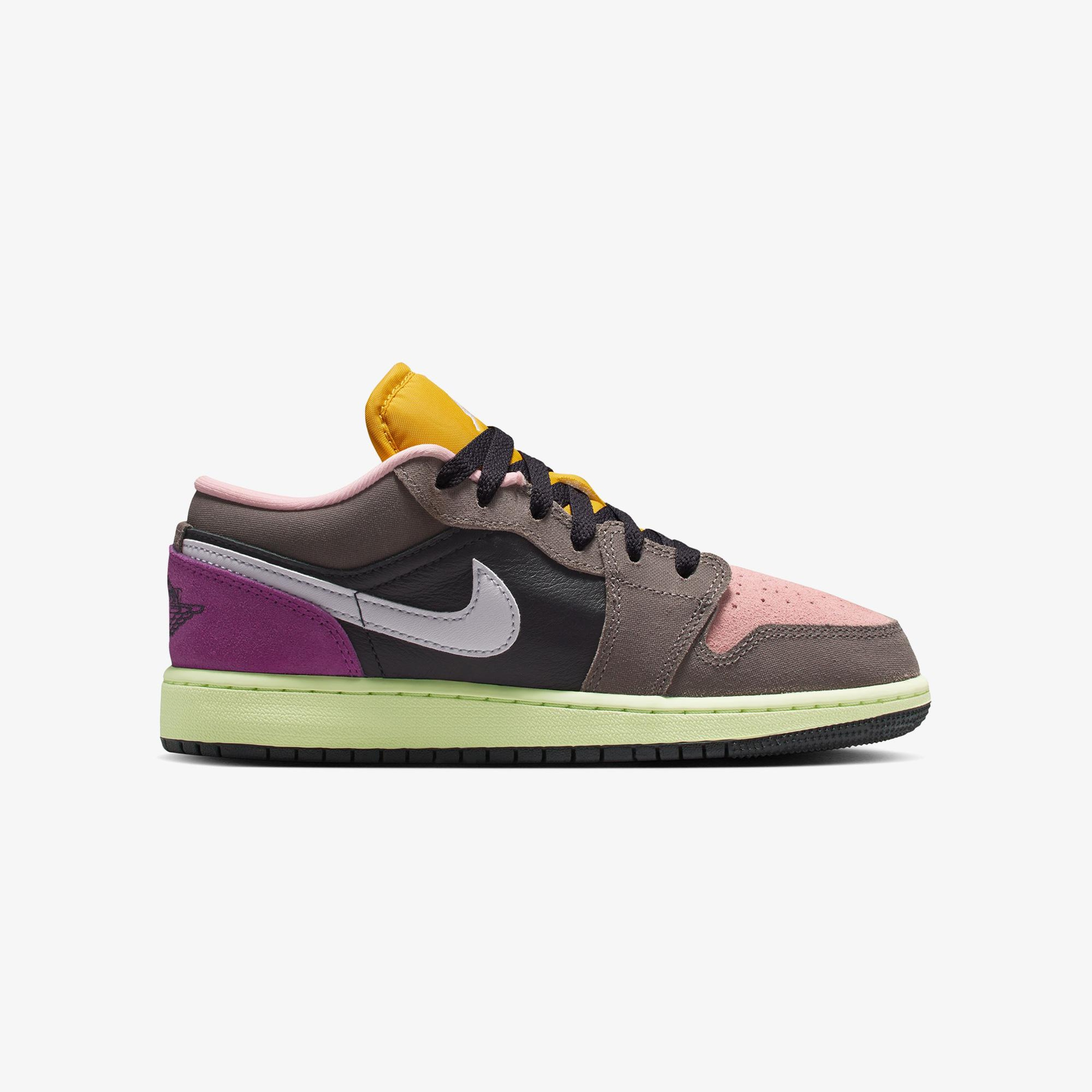 Jordan Air 1 Low SE Renkli Spor Ayakkabı