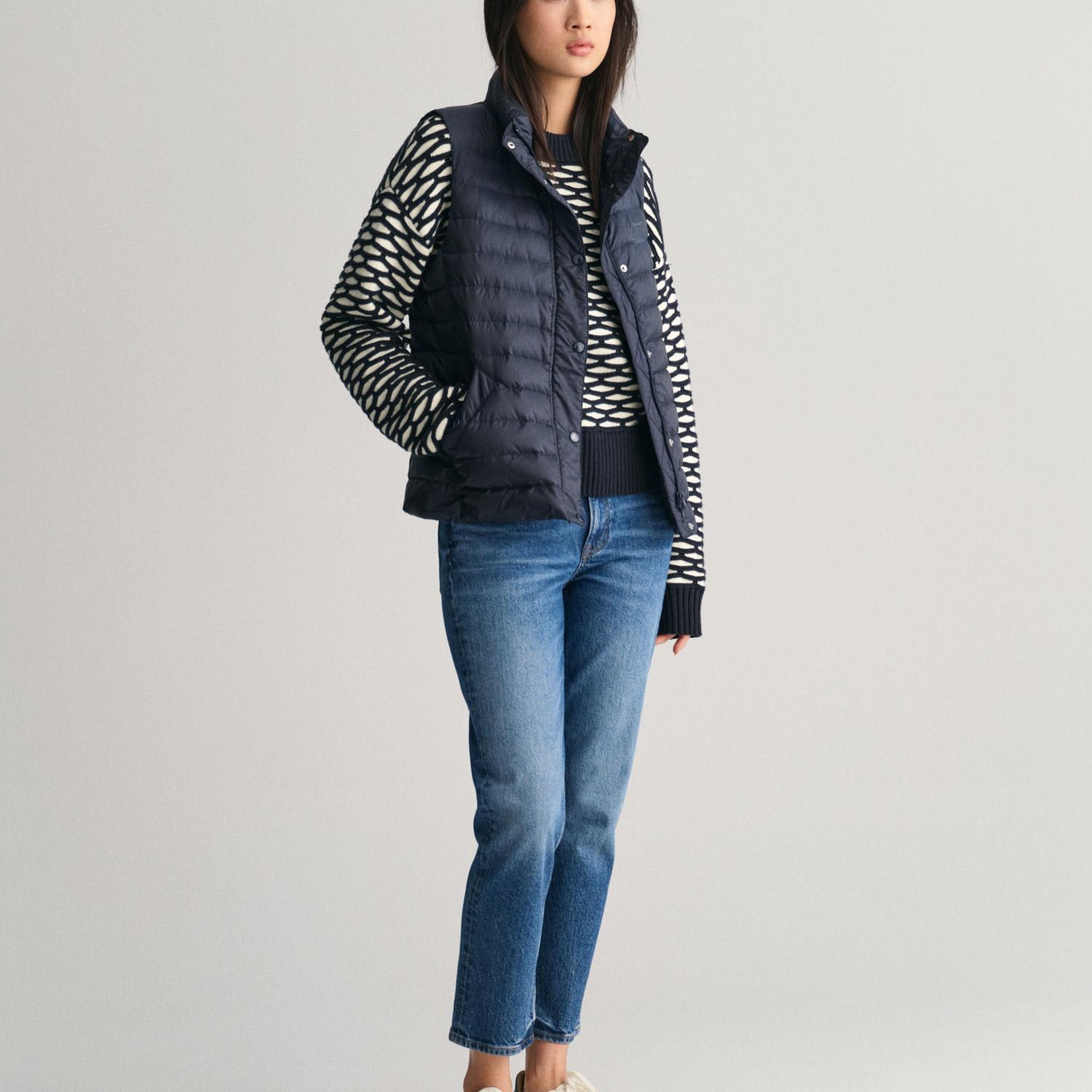 GANT Kadın Lacivert Dik Yaka Kaz Tüyü Yelek