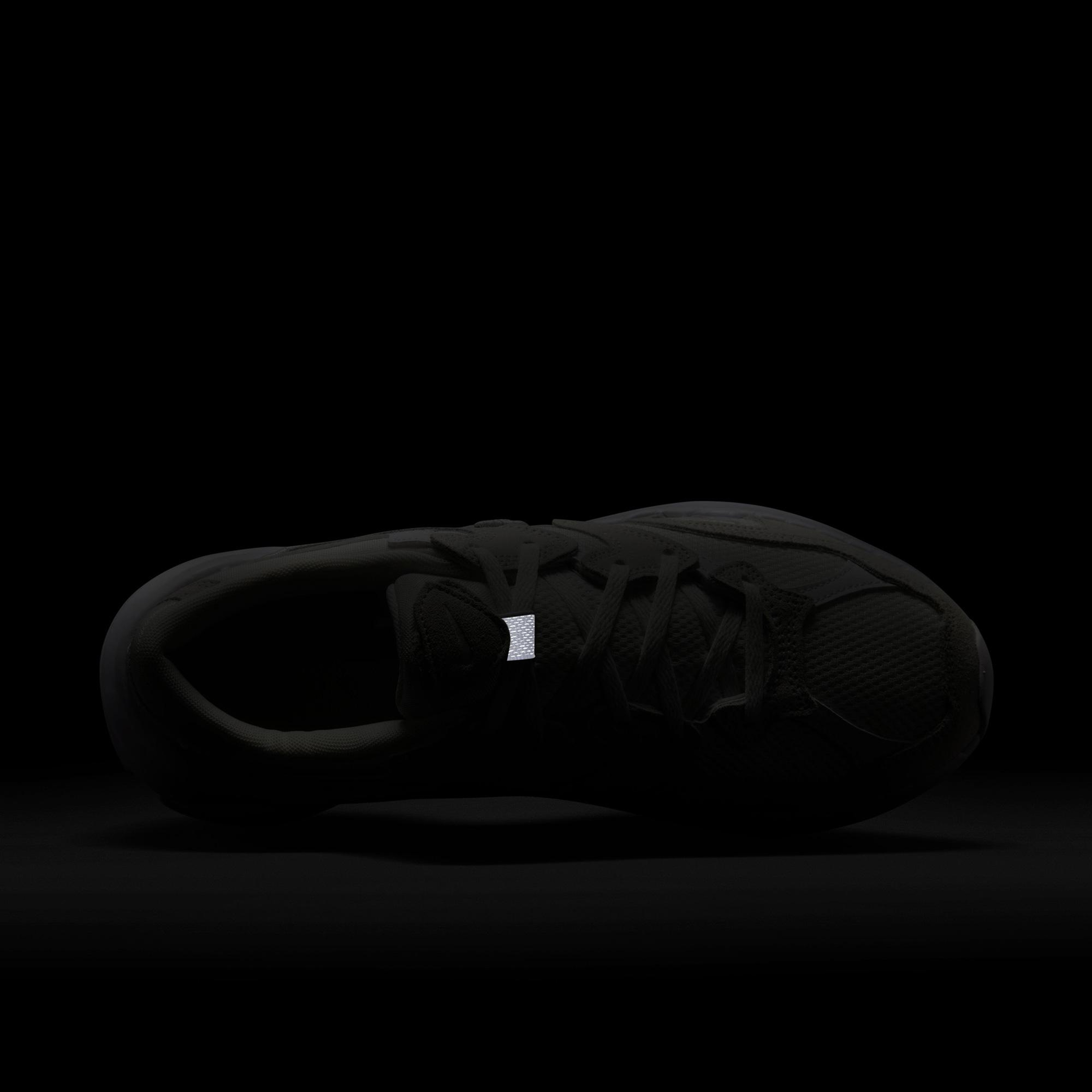 Nike AL8 Kadın Beyaz Spor Ayakkabı