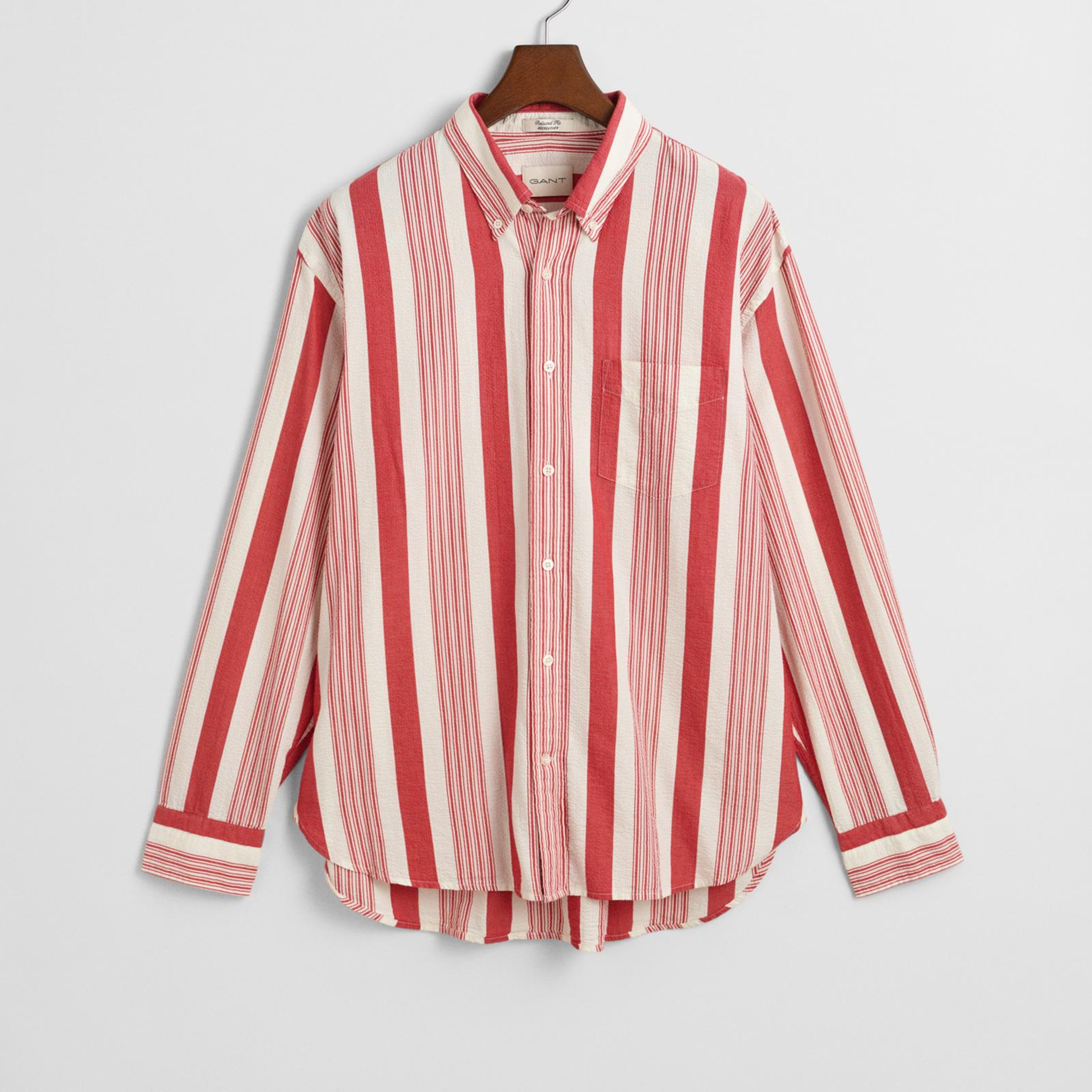 GANT Erkek Kırmızı Relaxed Fit Düğmeli Yaka Çizgili Gömlek