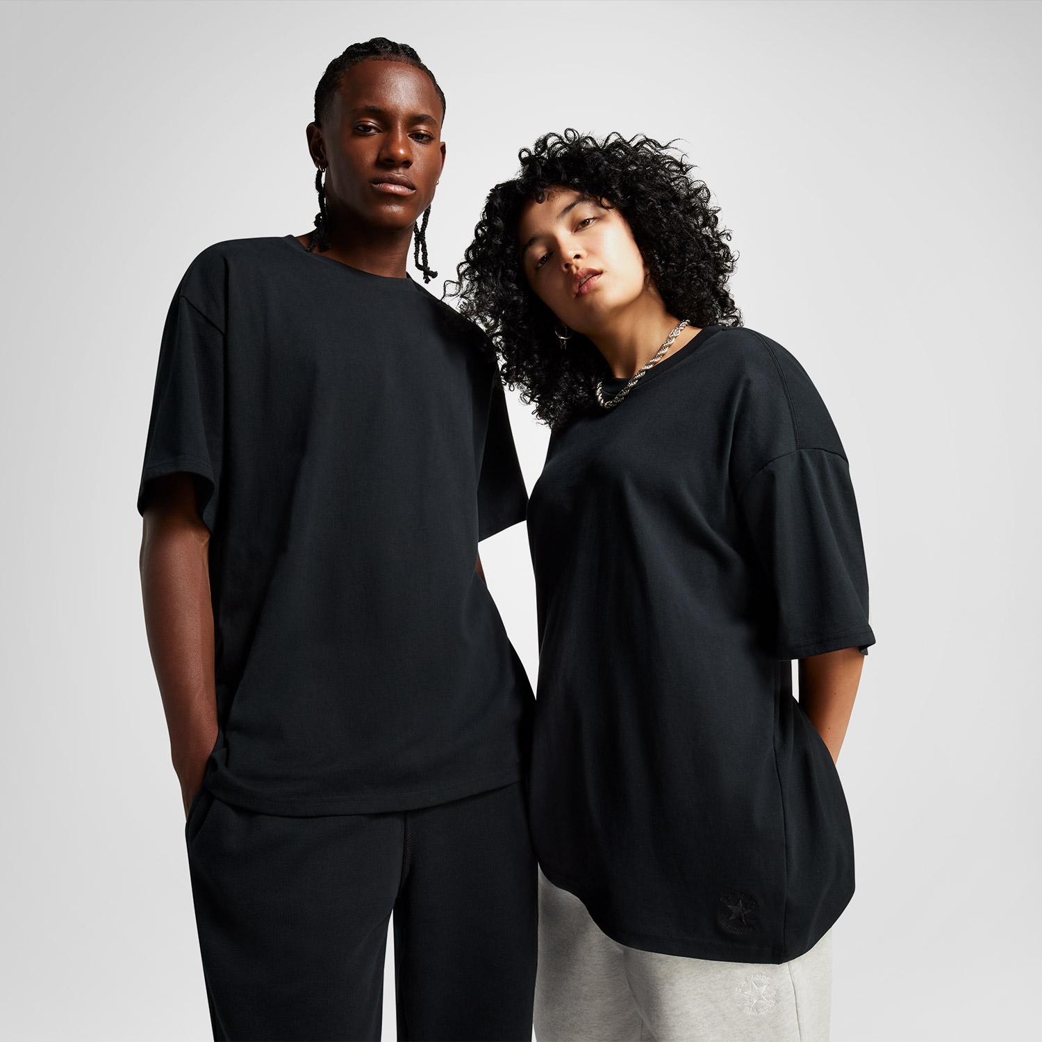 Converse Unisex Loose Fit Siyah T-Shirt