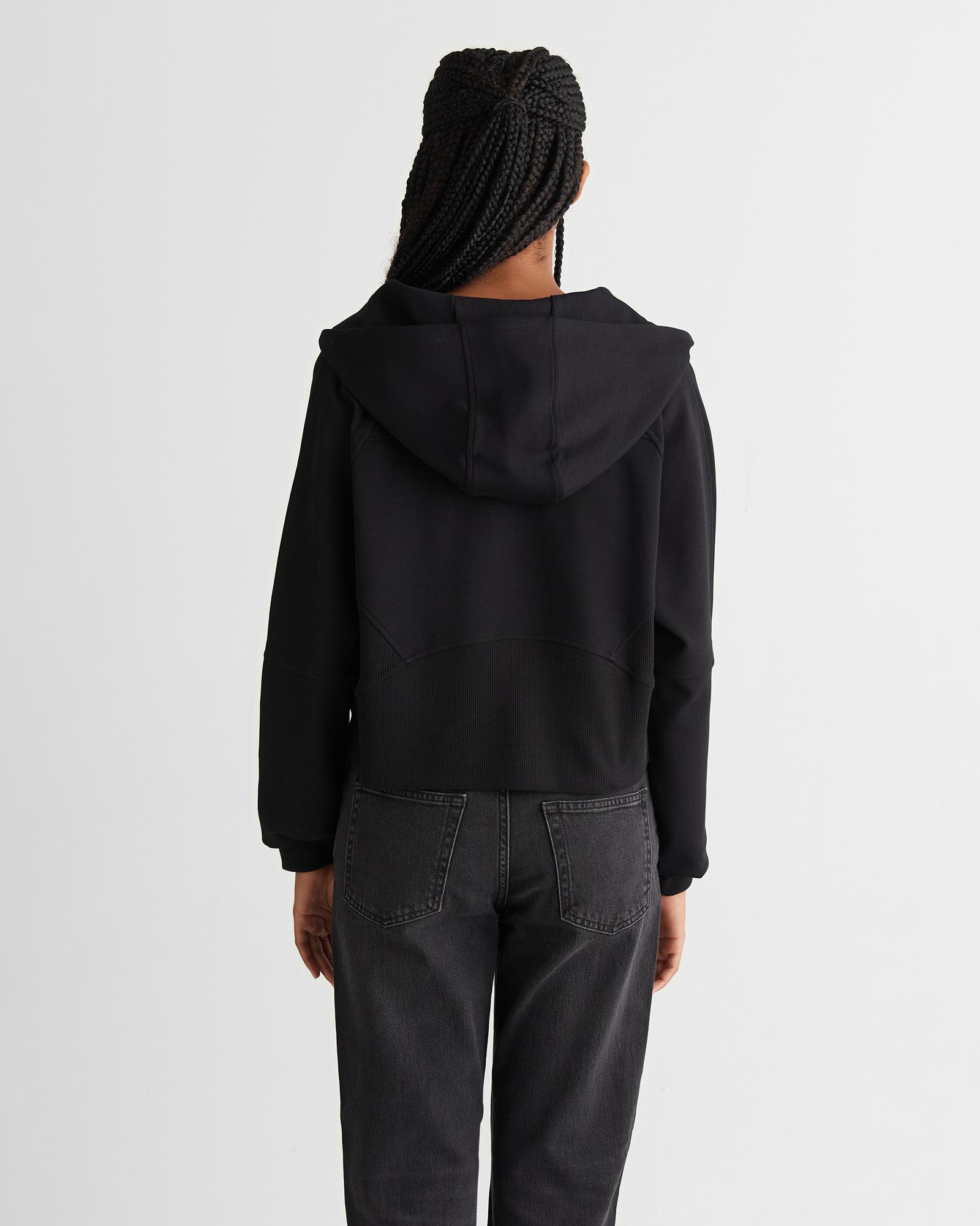 Kadın Siyah Regular Fit Kapüşonlu Sweatshirt