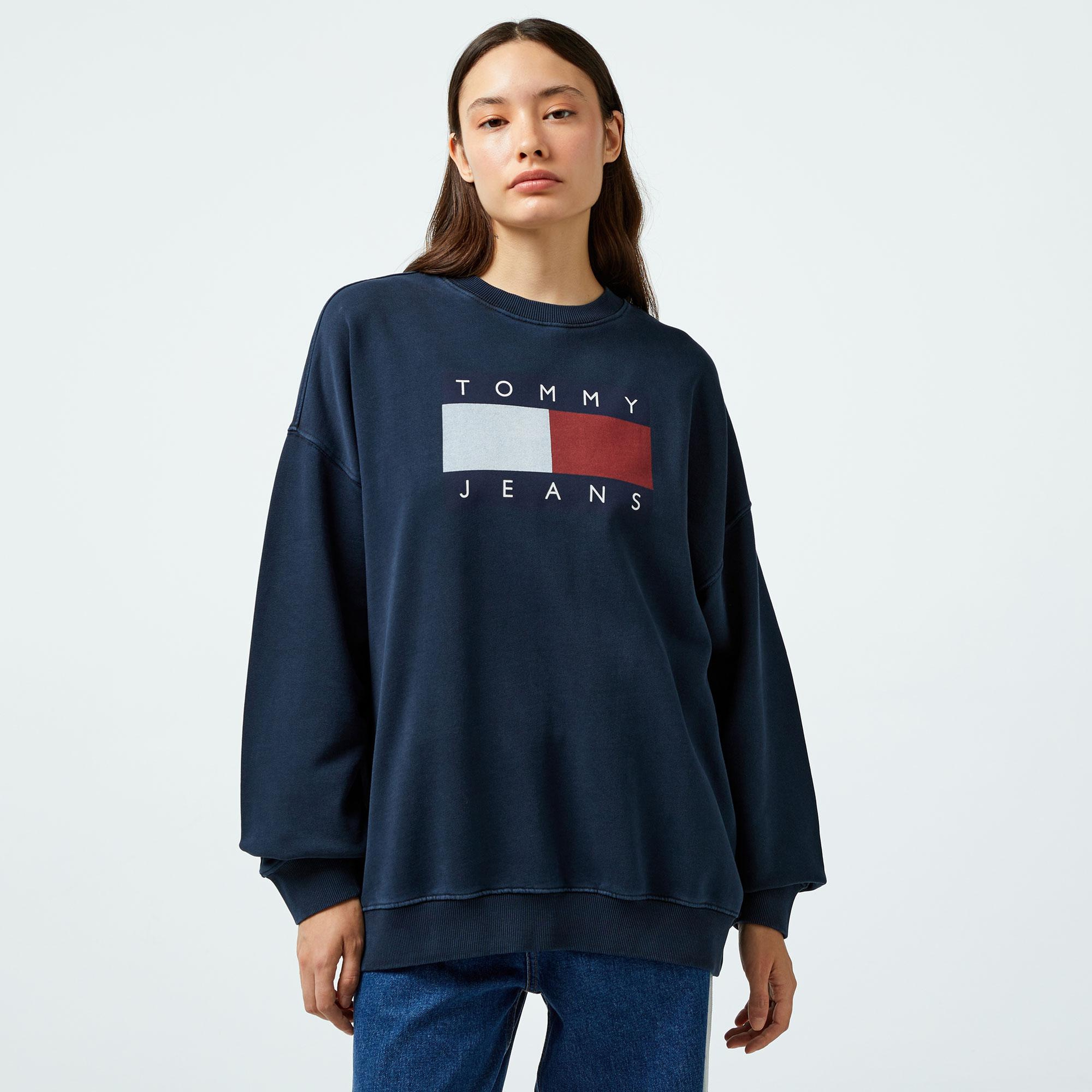 Tommy Hilfiger Jeans Tommy Flag Crew Kadın Lacivert Sweatshirt
