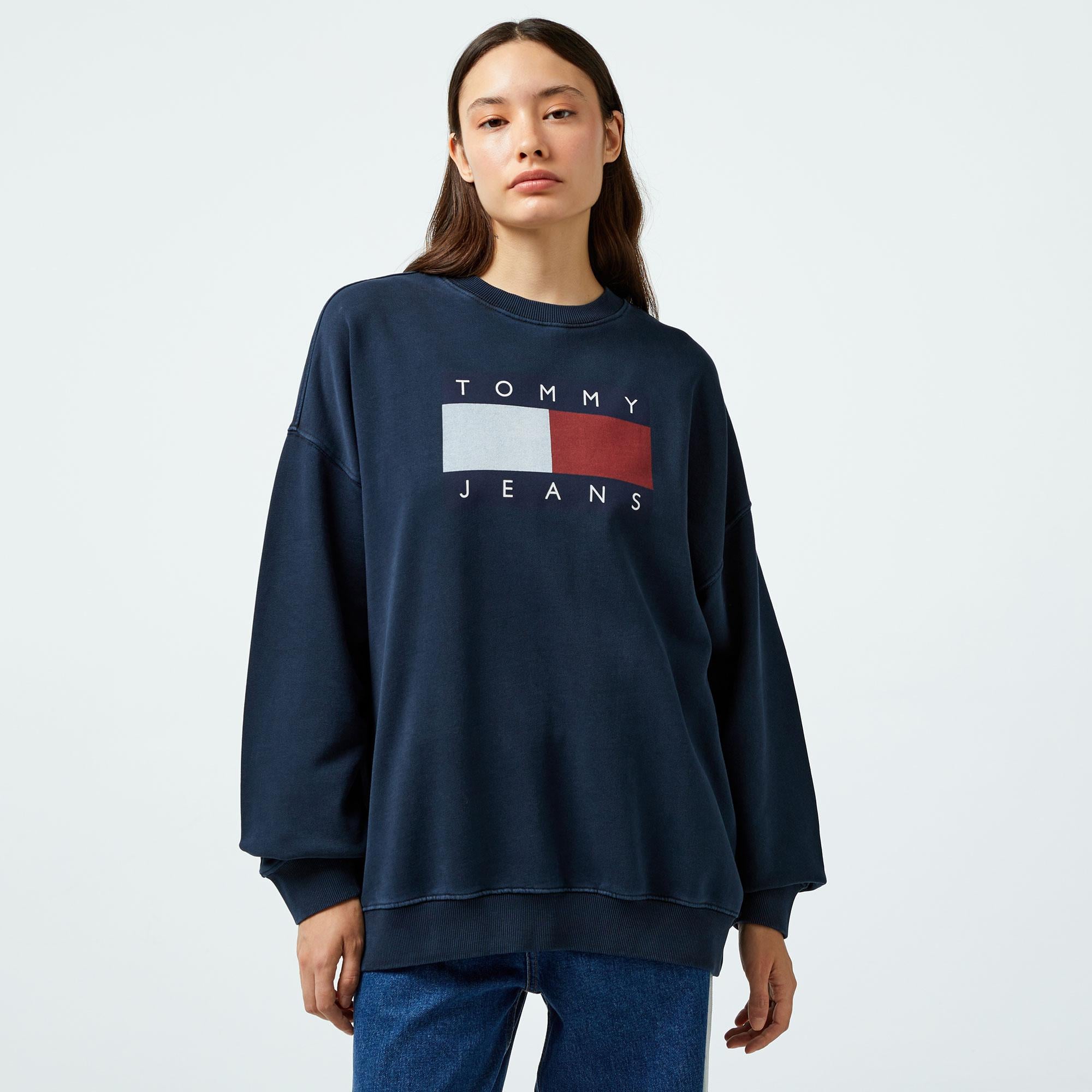 Tommy Hilfiger Jeans Tommy Flag Crew Kadın Lacivert Sweatshirt