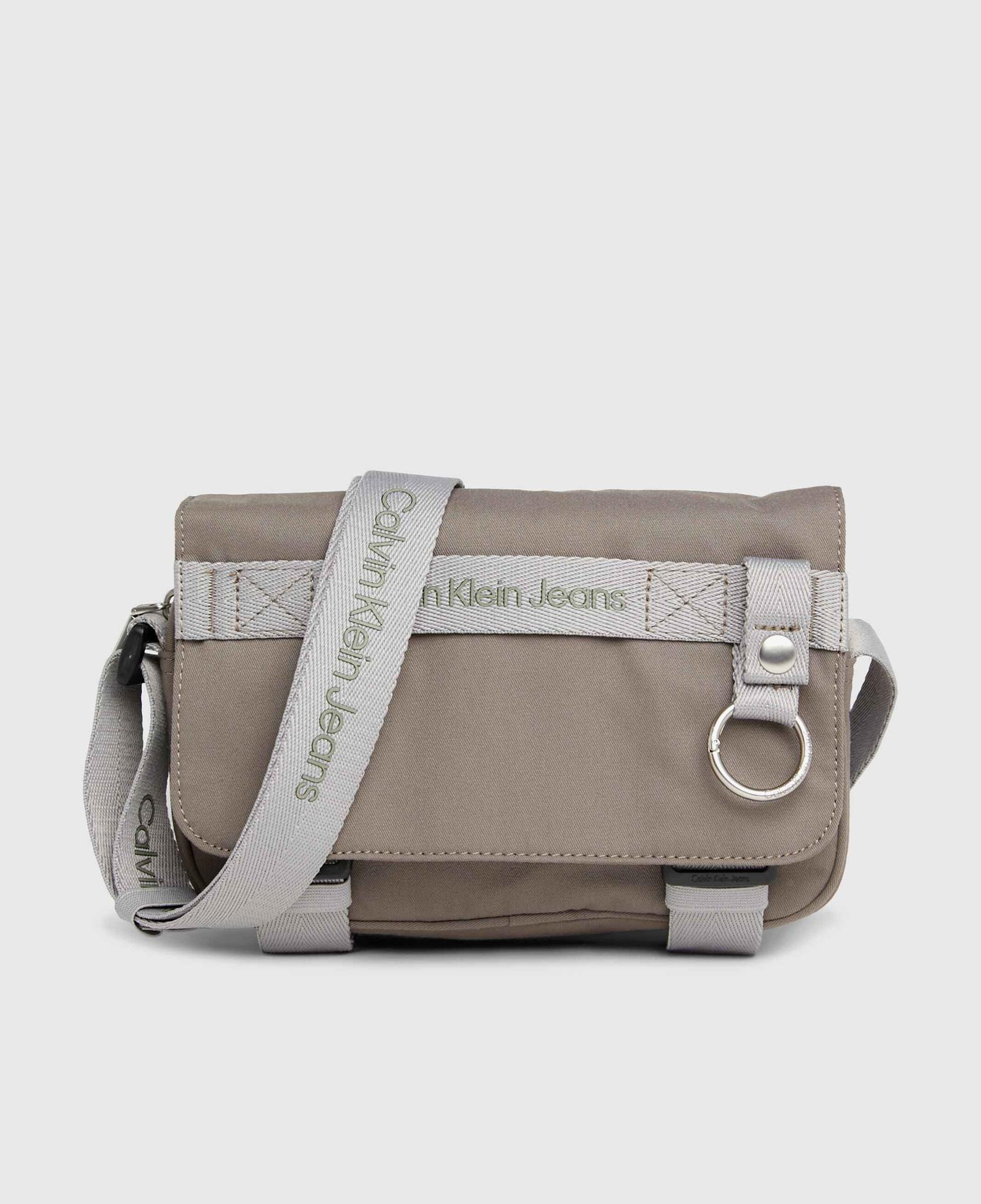 Calvin Klein Jeans Ultralight Flap Erkek Gri Omuz Çantası