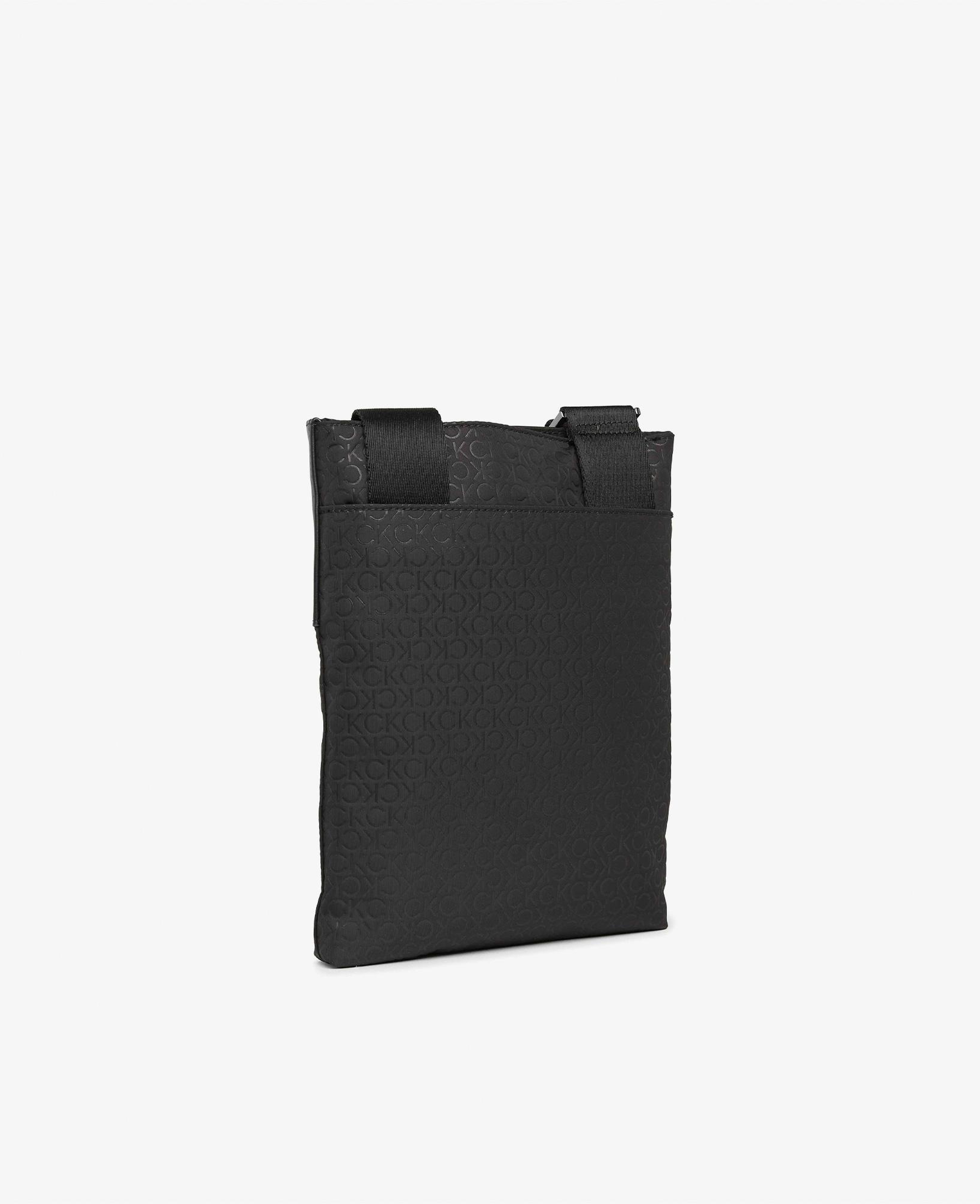 Calvin Klein Elevated Flatpack Repreve Erkek Siyah Postacı Çantası