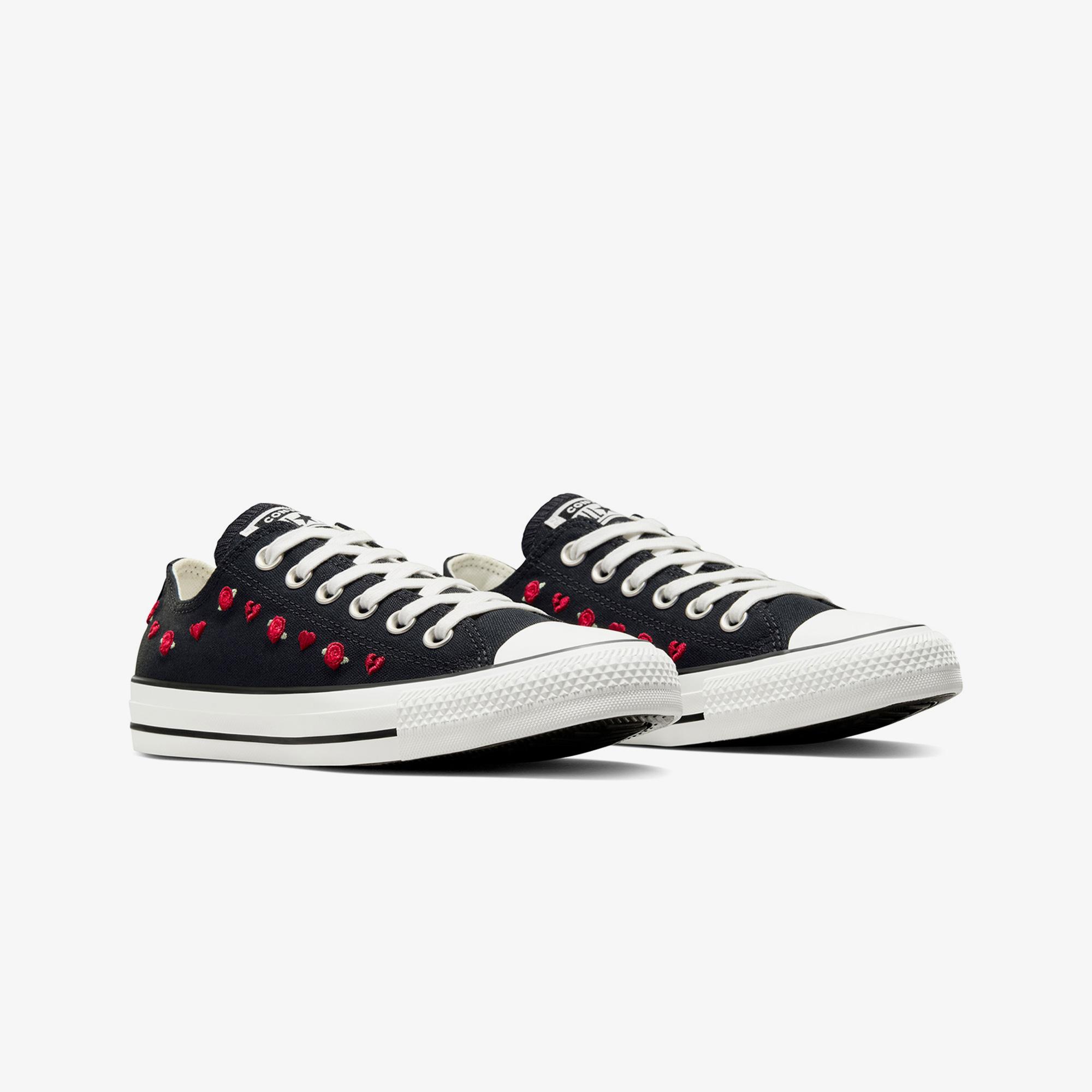 Converse Chuck Taylor All Star Valentine's Day Roses Kadın Siyah Sneaker